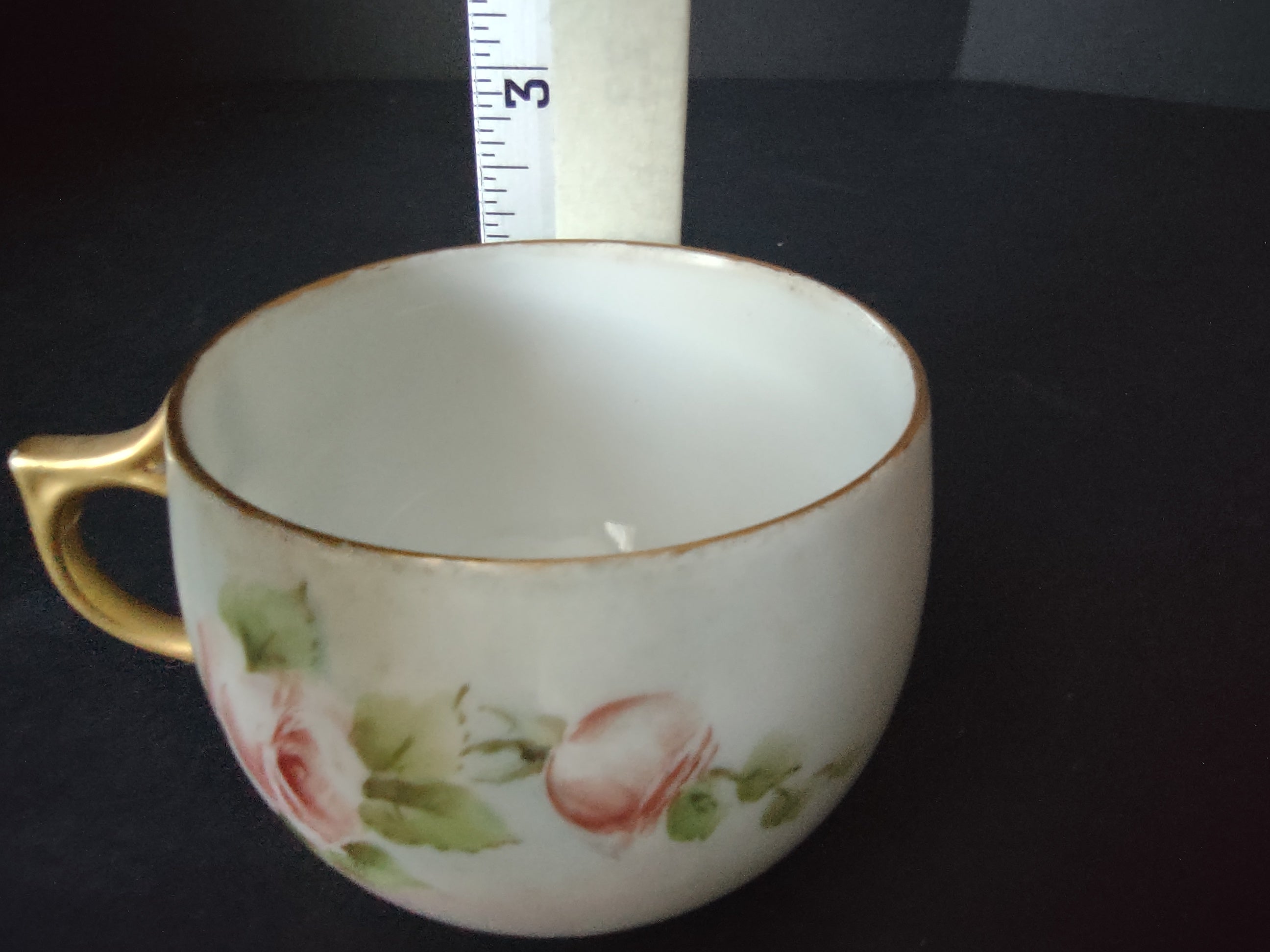 AK Limoges Porcelain Roses Cup ONLY (lot 1077)