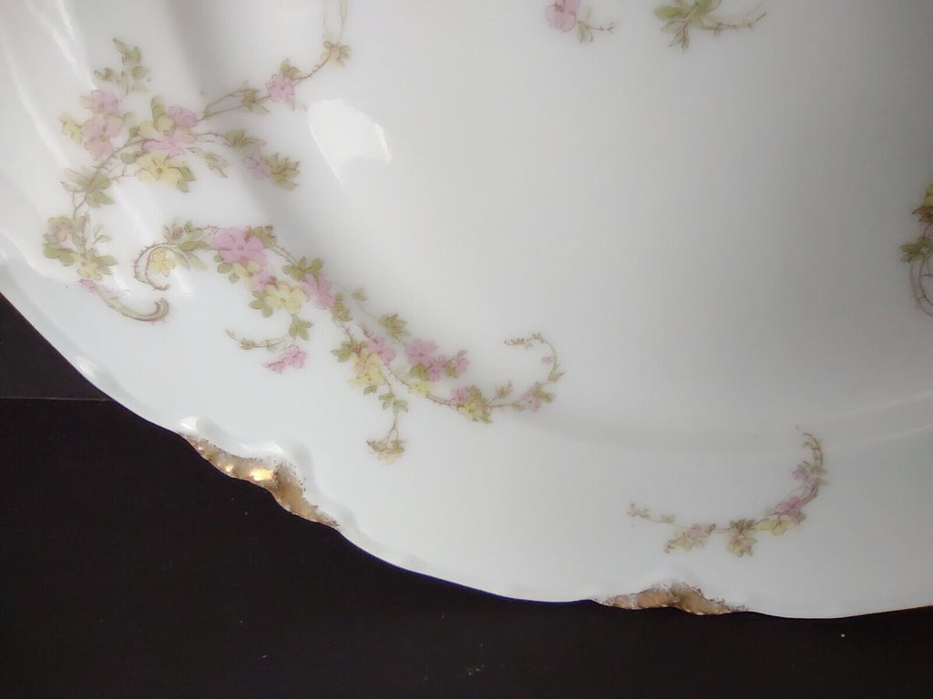 Haviland Limoges Roses Gold Trim Luncheon Salad Plate 8-1/2" (lot 359)