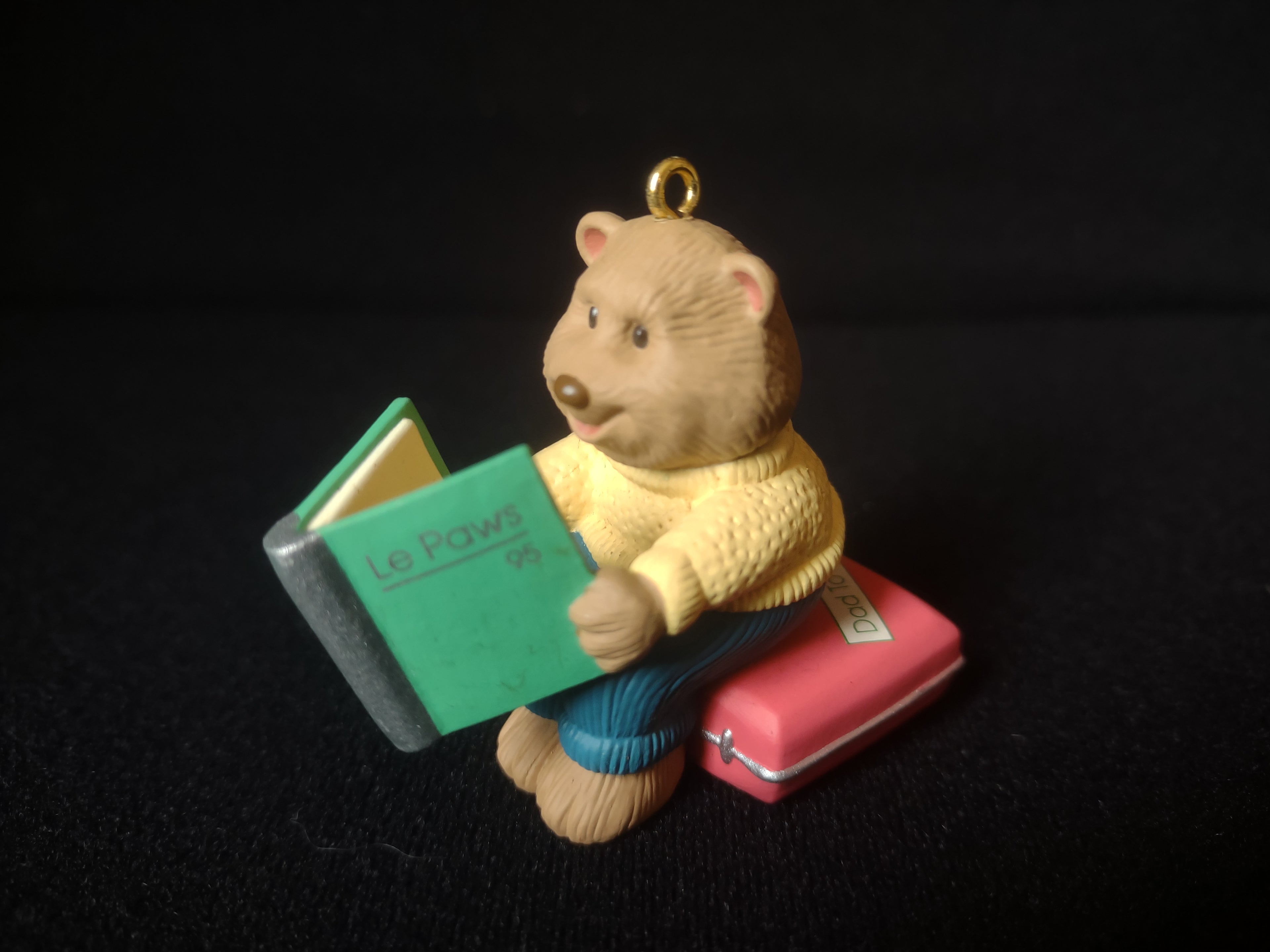 Hallmark 1995 Dad to Be Bear Figurine ornament Christmas (lot 1605)