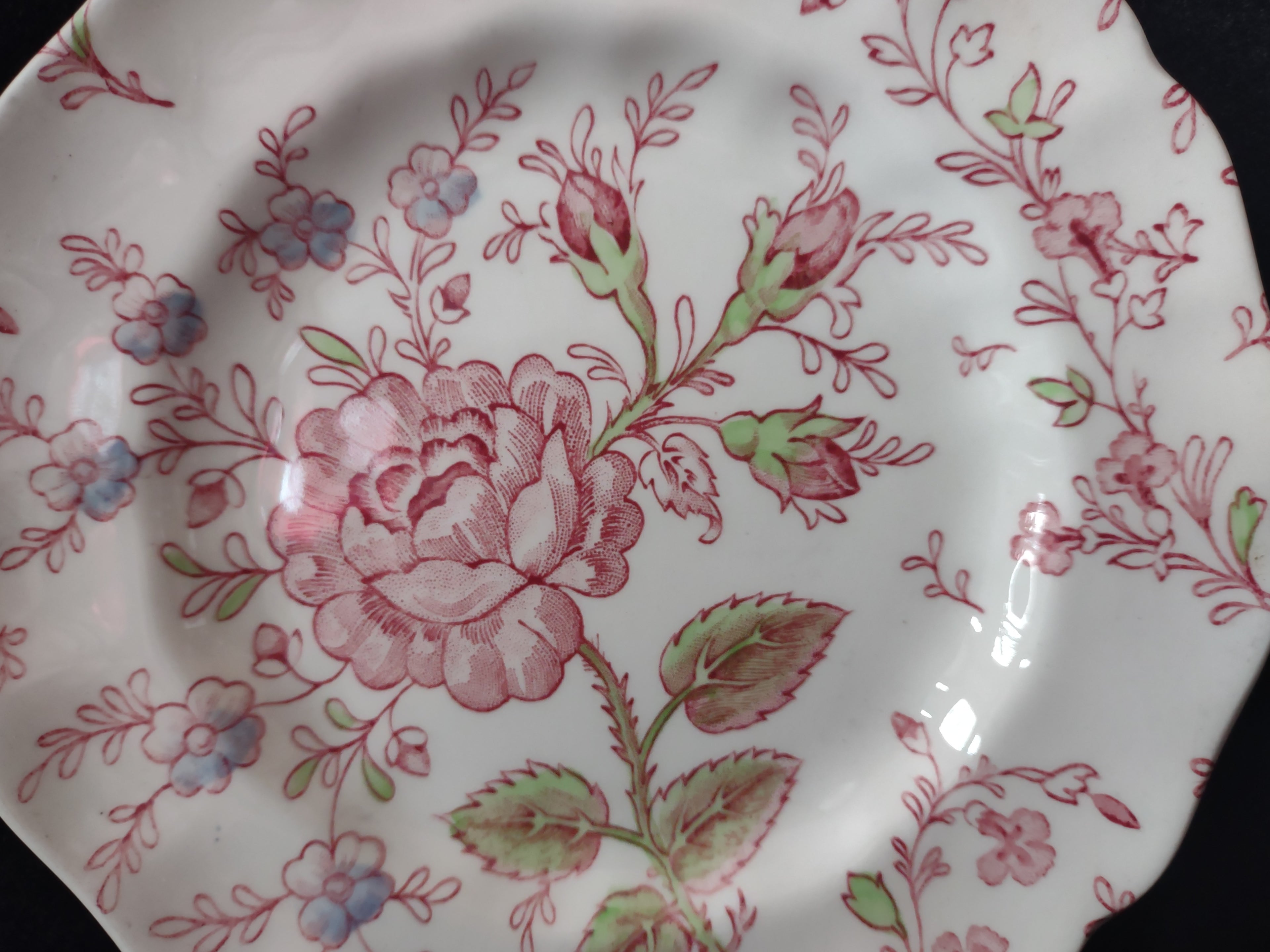 Vintage Johnson Brothers Black Stamp Small Plate x 2 Chintz (lot 5700)
