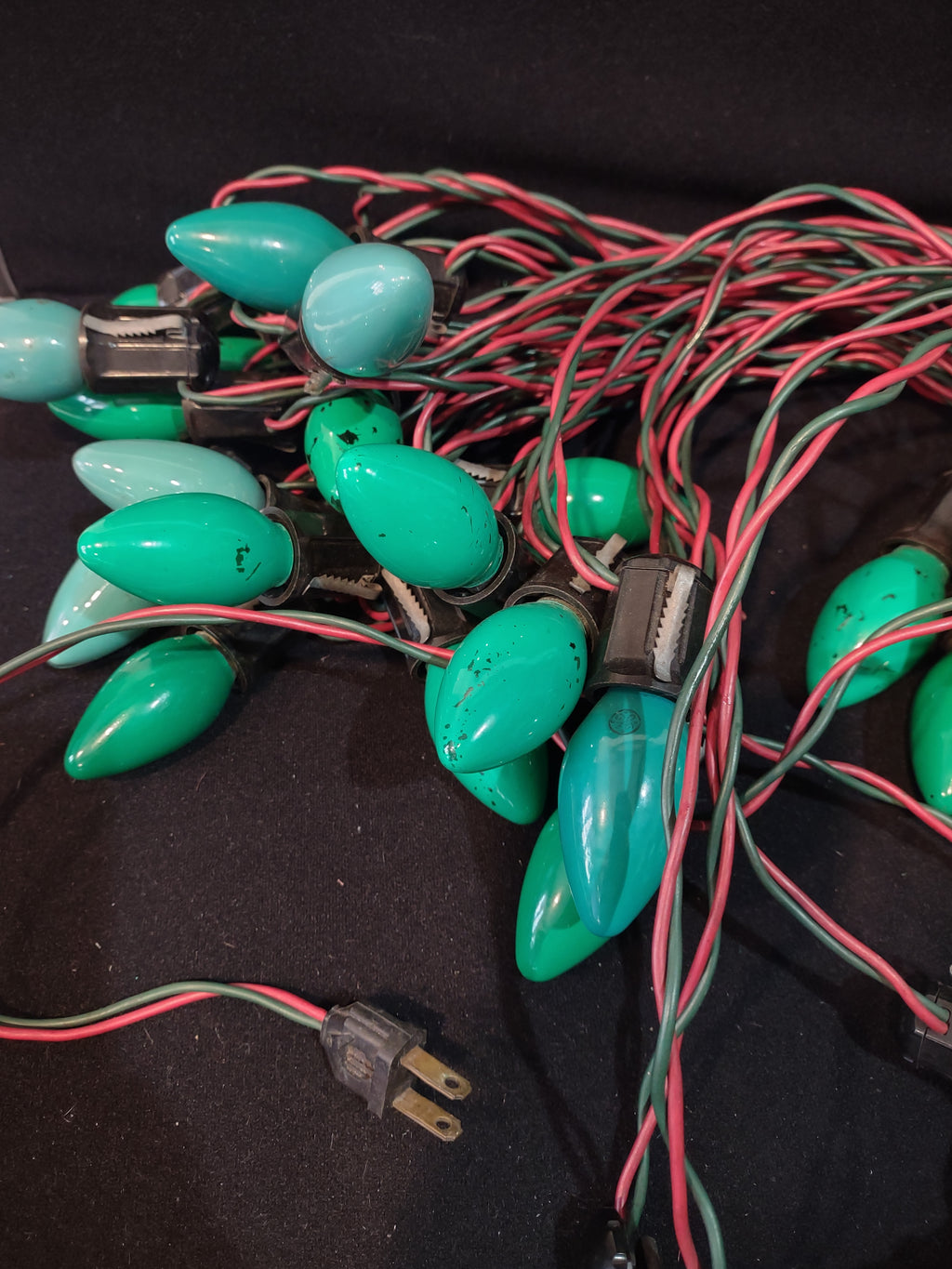 Christmas String Lights Vintage 39 Socket C9 Bulb NEED One light fixed lot 3290