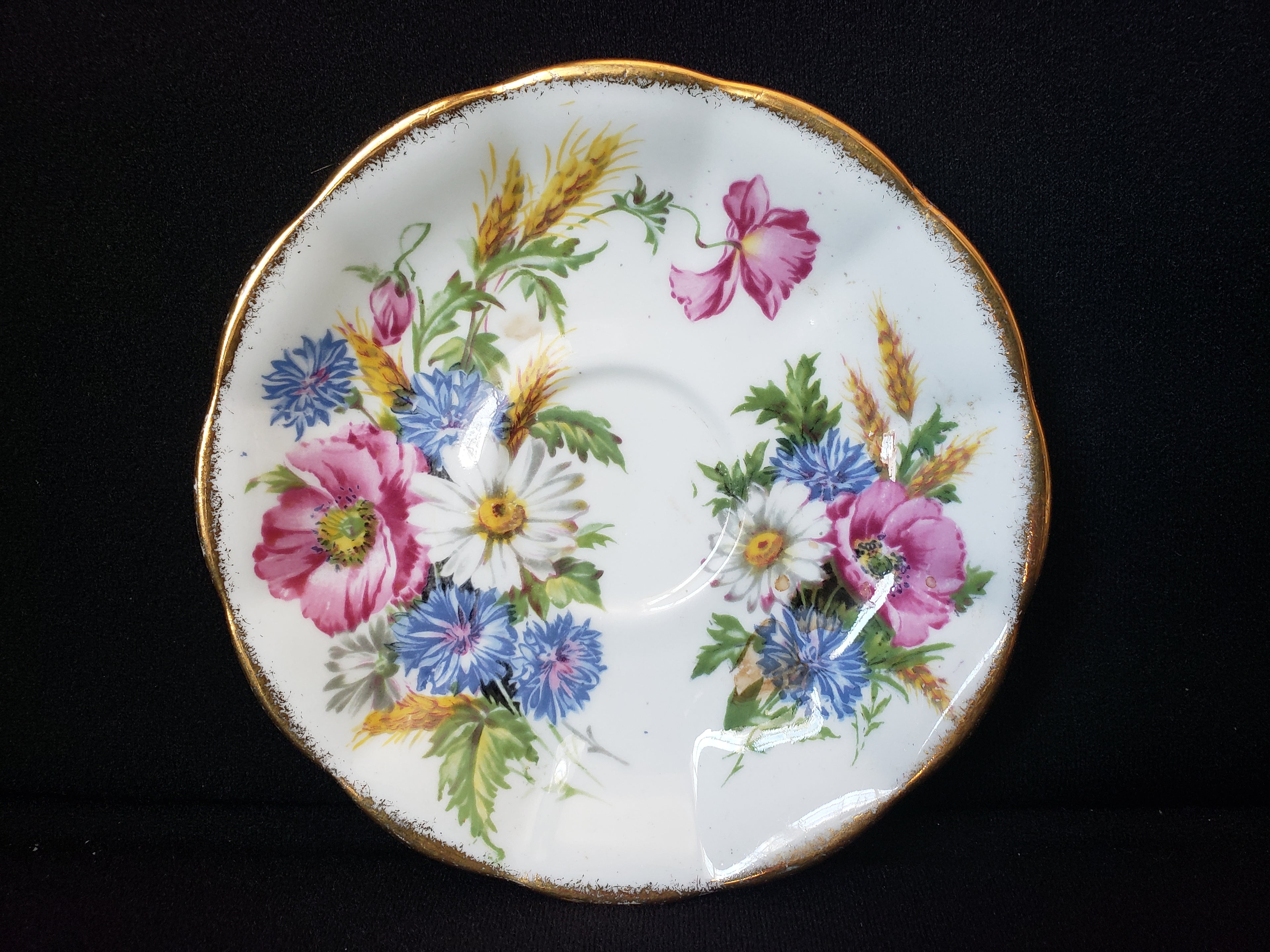 Vintage Royal Albert Harvest Bouquet Saucer ONLY (lot 2040)