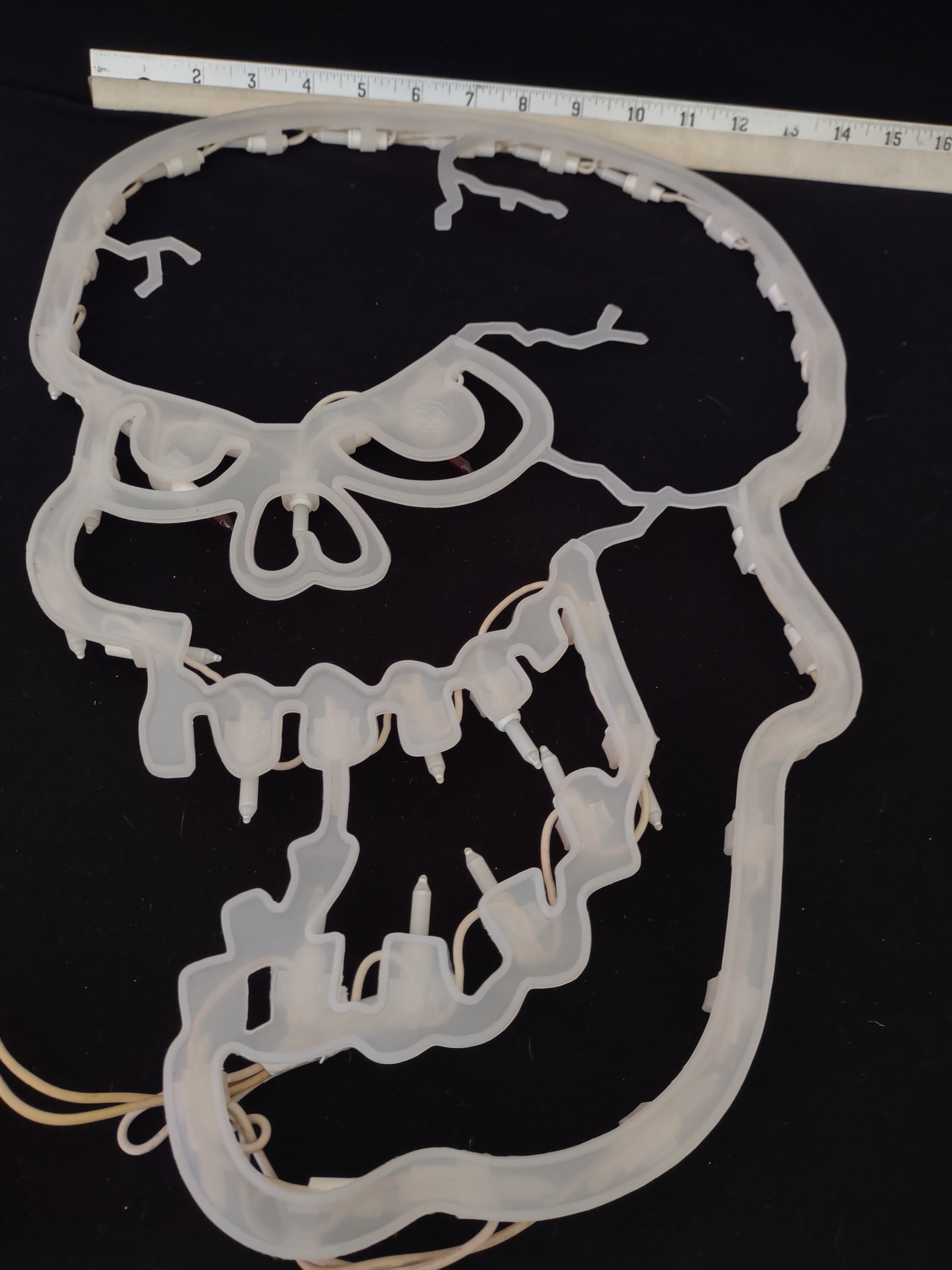 Halloween Lighted Skull Window Wall Decoration REPAIRED (Lot 4367)