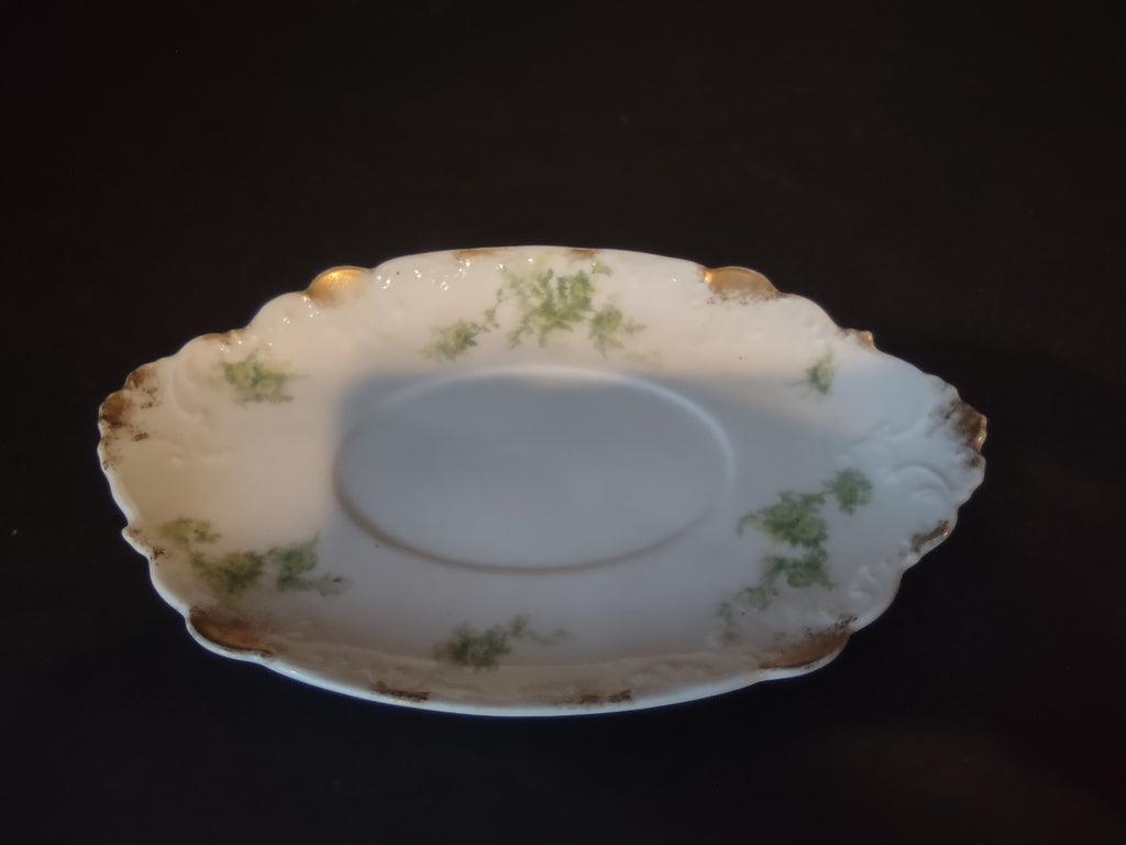 Haviland Limoges France Underplate for Gravy Boat ONLY (lot 1083)
