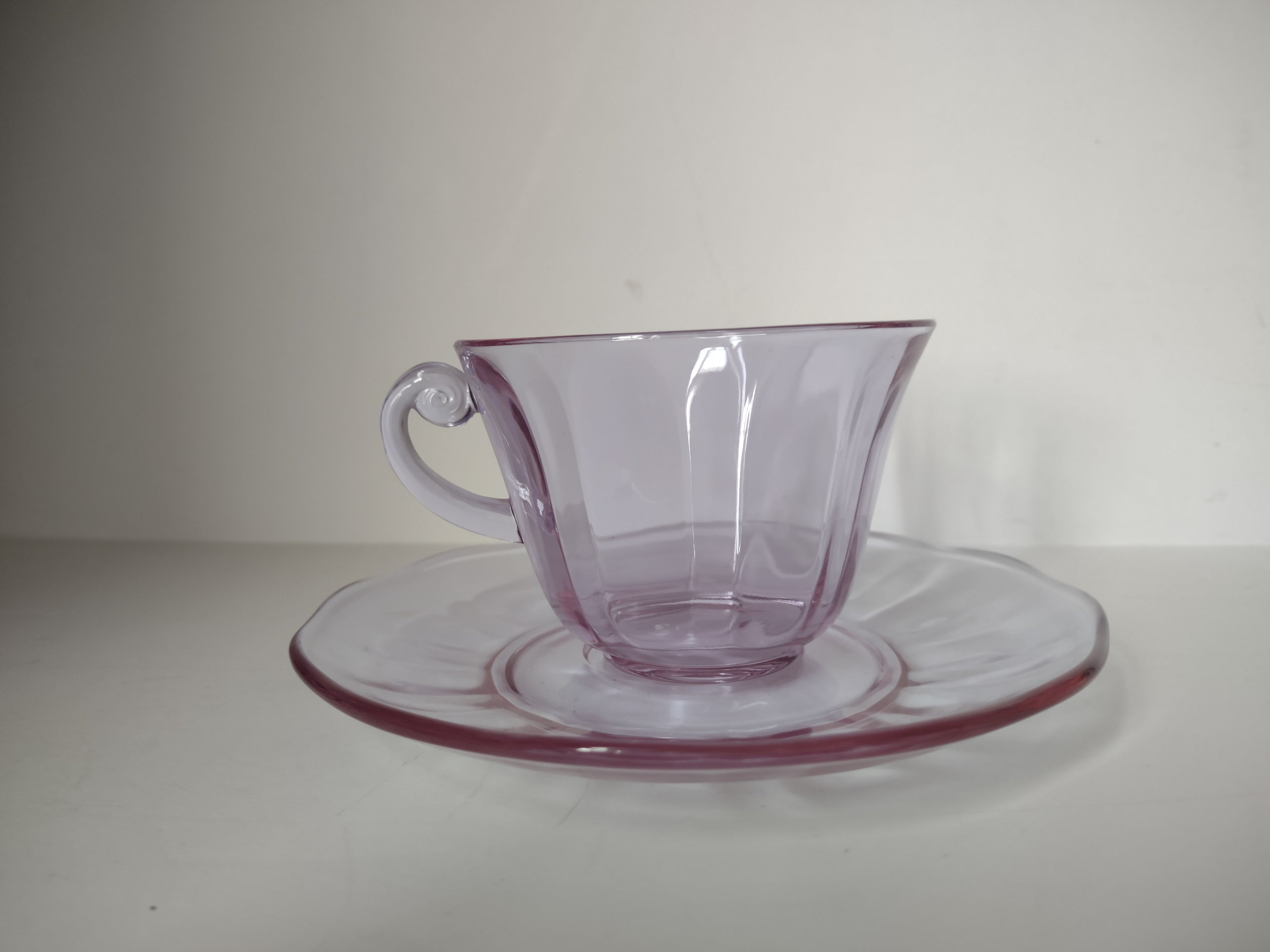Fostoria Wisteria Lilac Lafayette Glass Teacup & Saucer Set Neodymium (lot 2730)