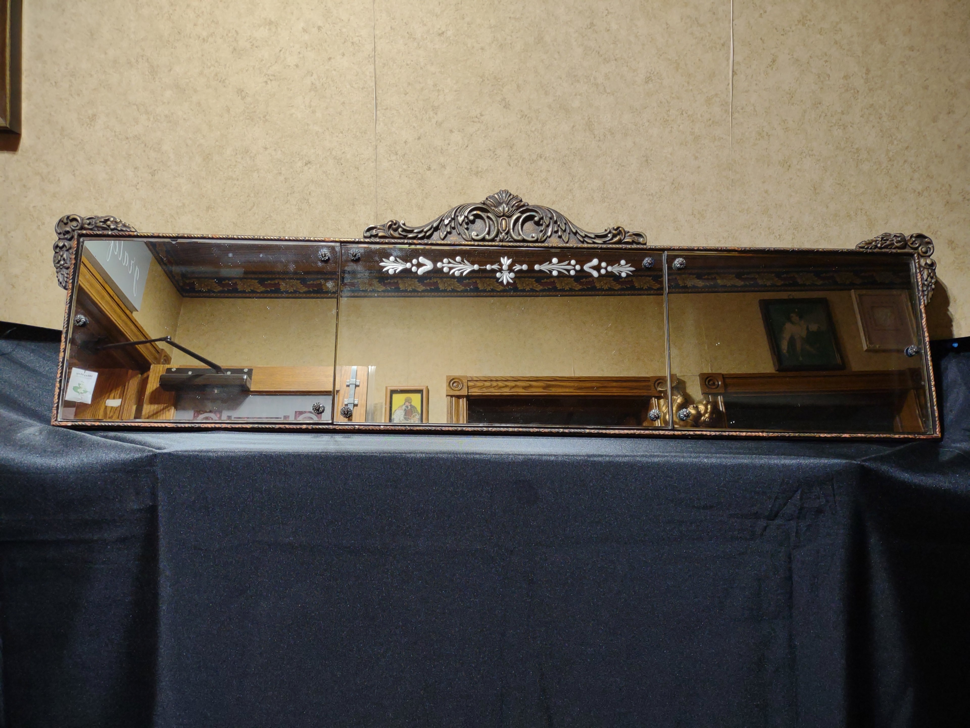Antique Nurre Mirror Etched 3 Panel Hand-Carved Wood Frame (lot 5032)