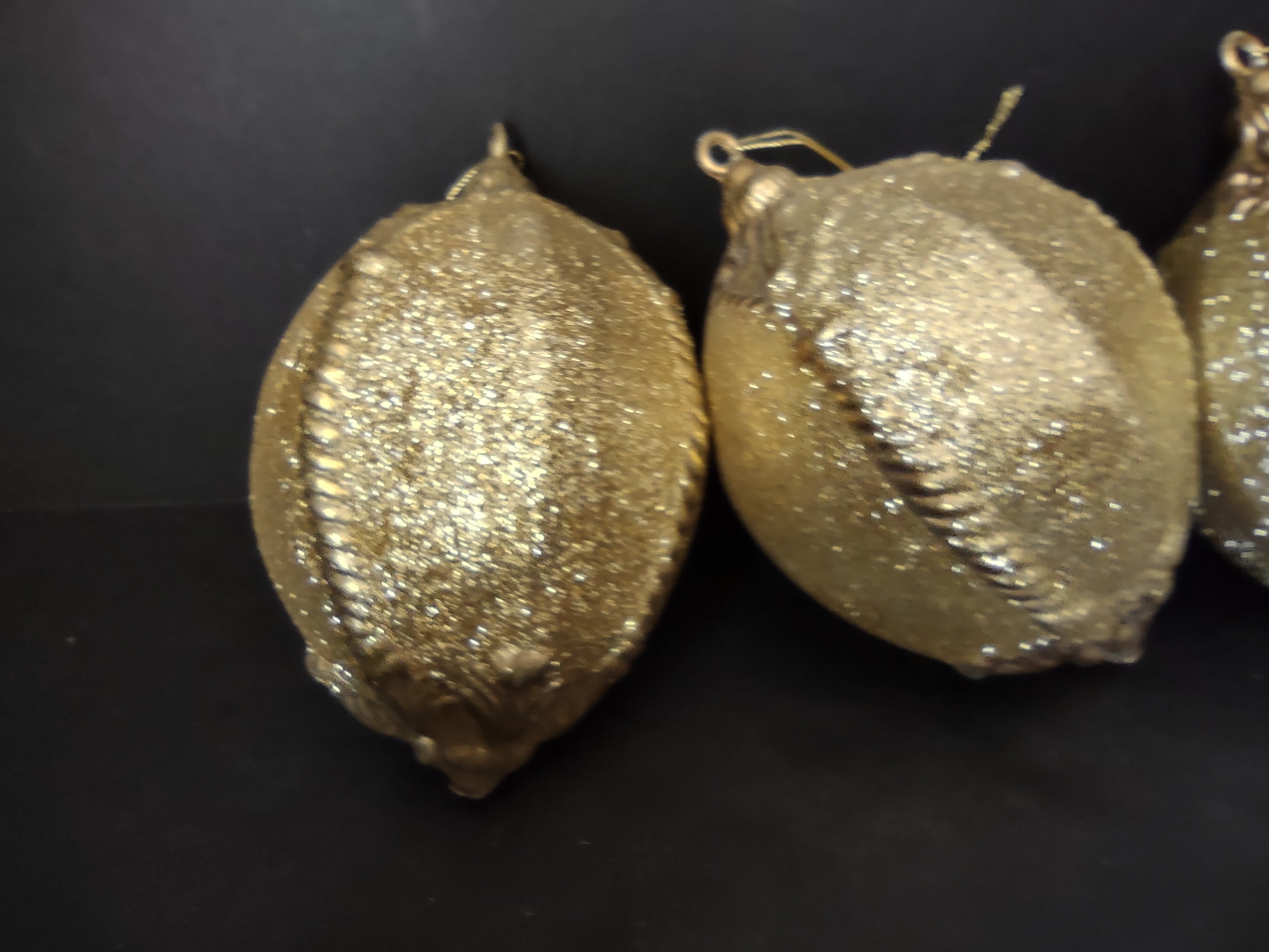 Lot of 4 Round Golden Glittery Christmas Ornaments (lot 1746)
