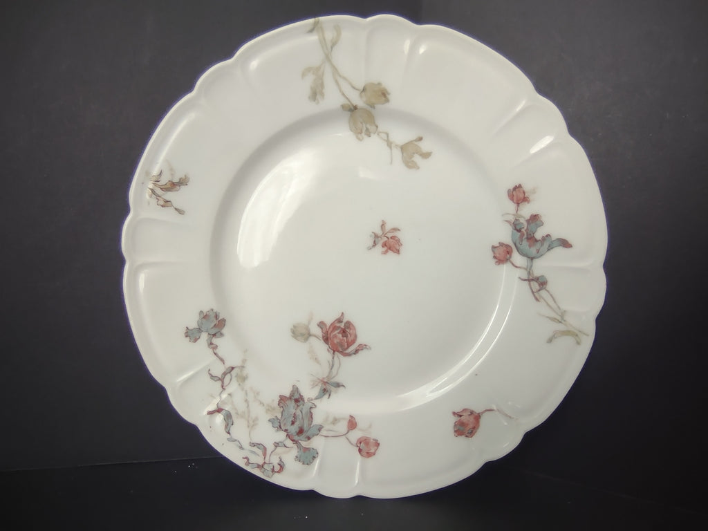 Antique 1889 Haviland Limoges Blue Red Flower Dessert/Salad Plate (lot 948)