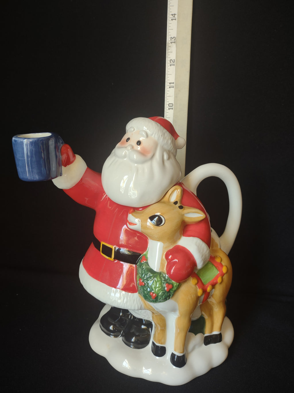 Christmas Santa Rudolph Teapot Lenox (lot 1568)