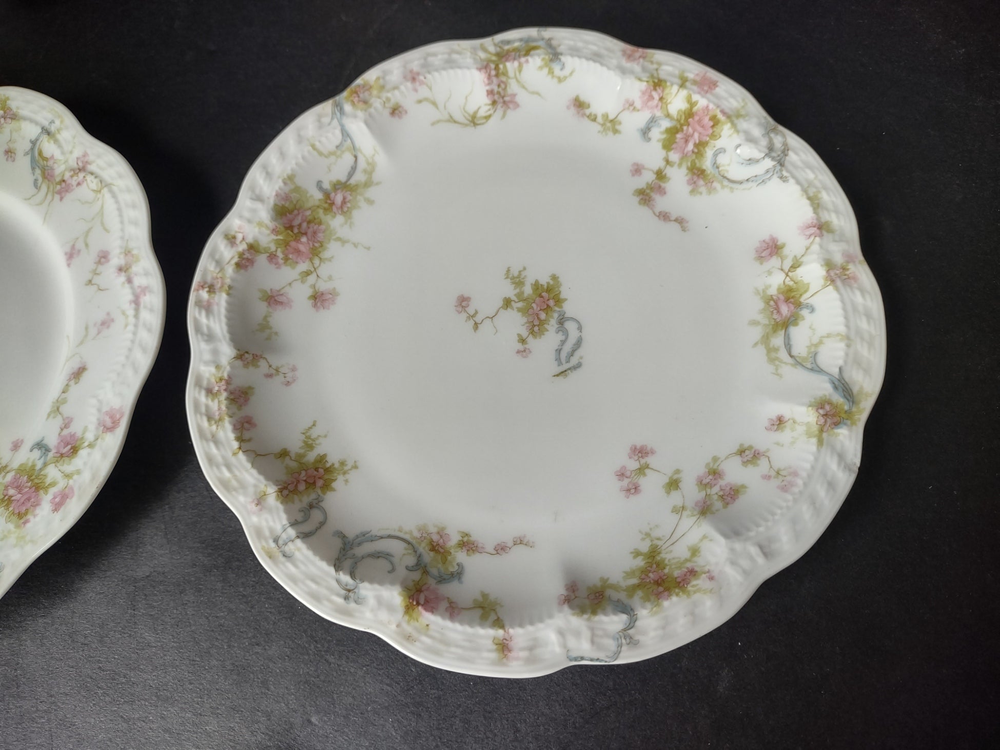 Haviland Limoges Luncheon Dessert Salad Bone Plate (lot 826)