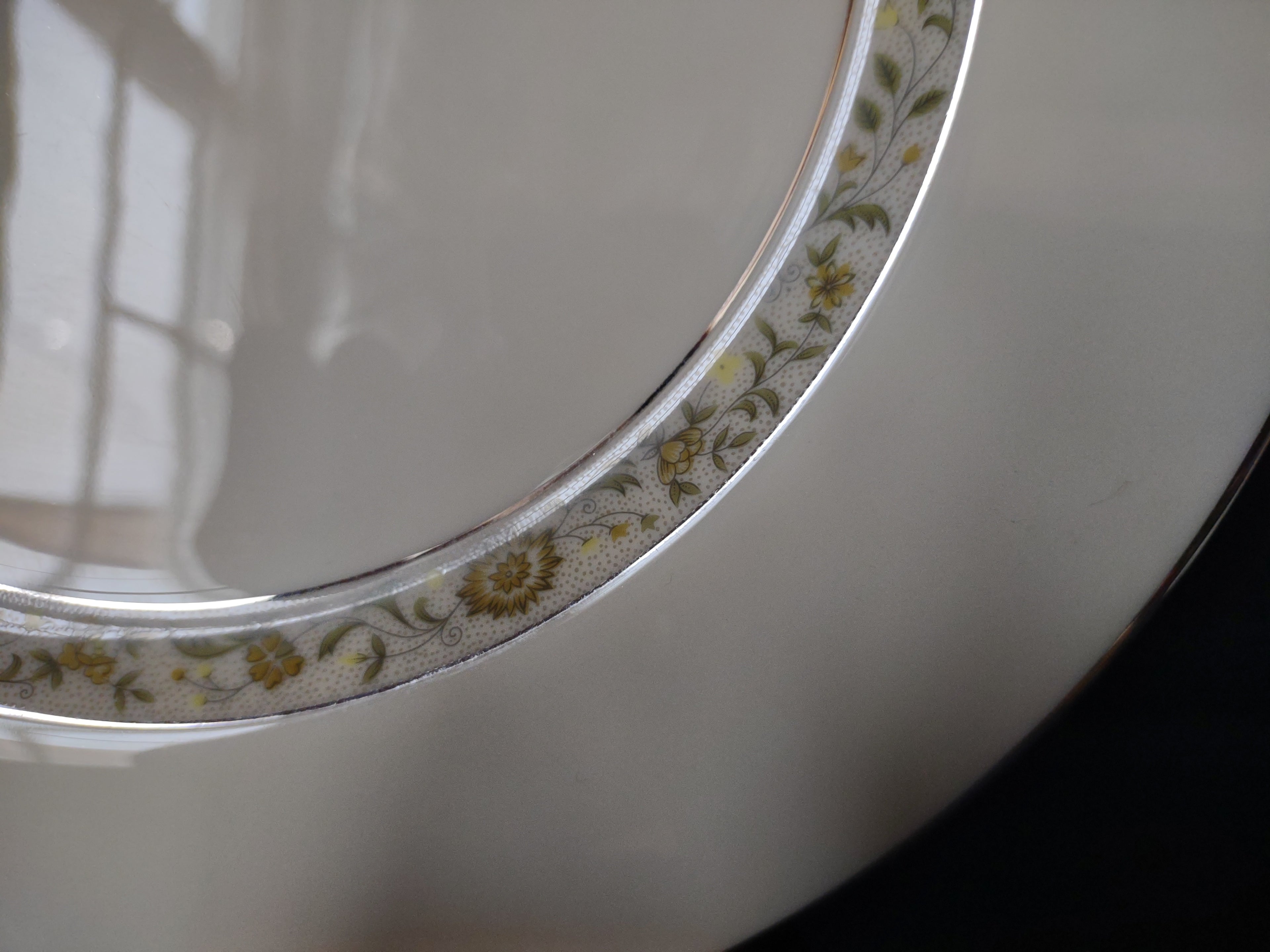 Vintage Lenox Springdale Dinner Plate 10-1/2" (lot 1825)