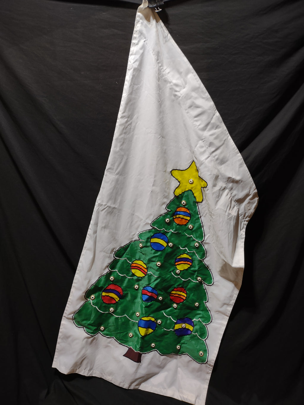 Vintage Christmas Tree Flag Pole Lights NOT Included 60" x 28" (lot 3322)