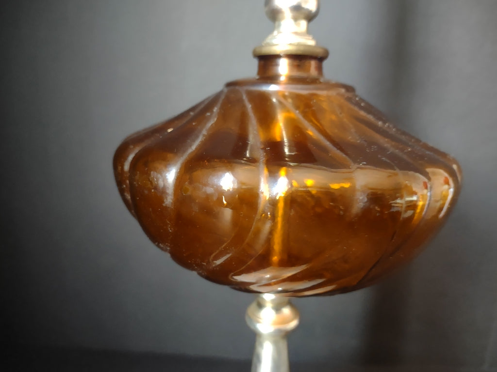 Vintage Amber Glass Lamp (lot 1775)