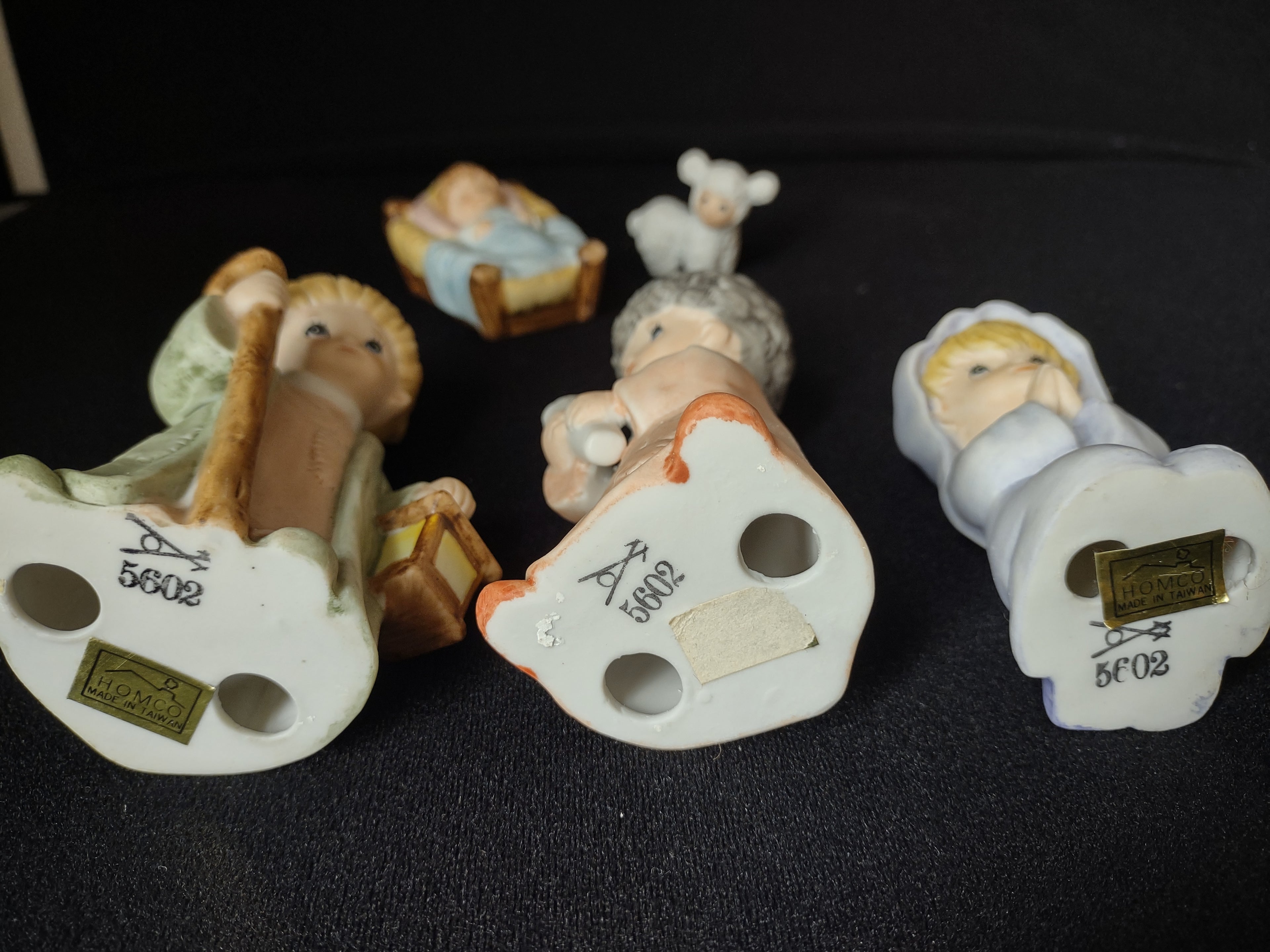 Vintage Homco Home Interiors Childrens Porcelain Pastel Nativity Set (lot 2427)