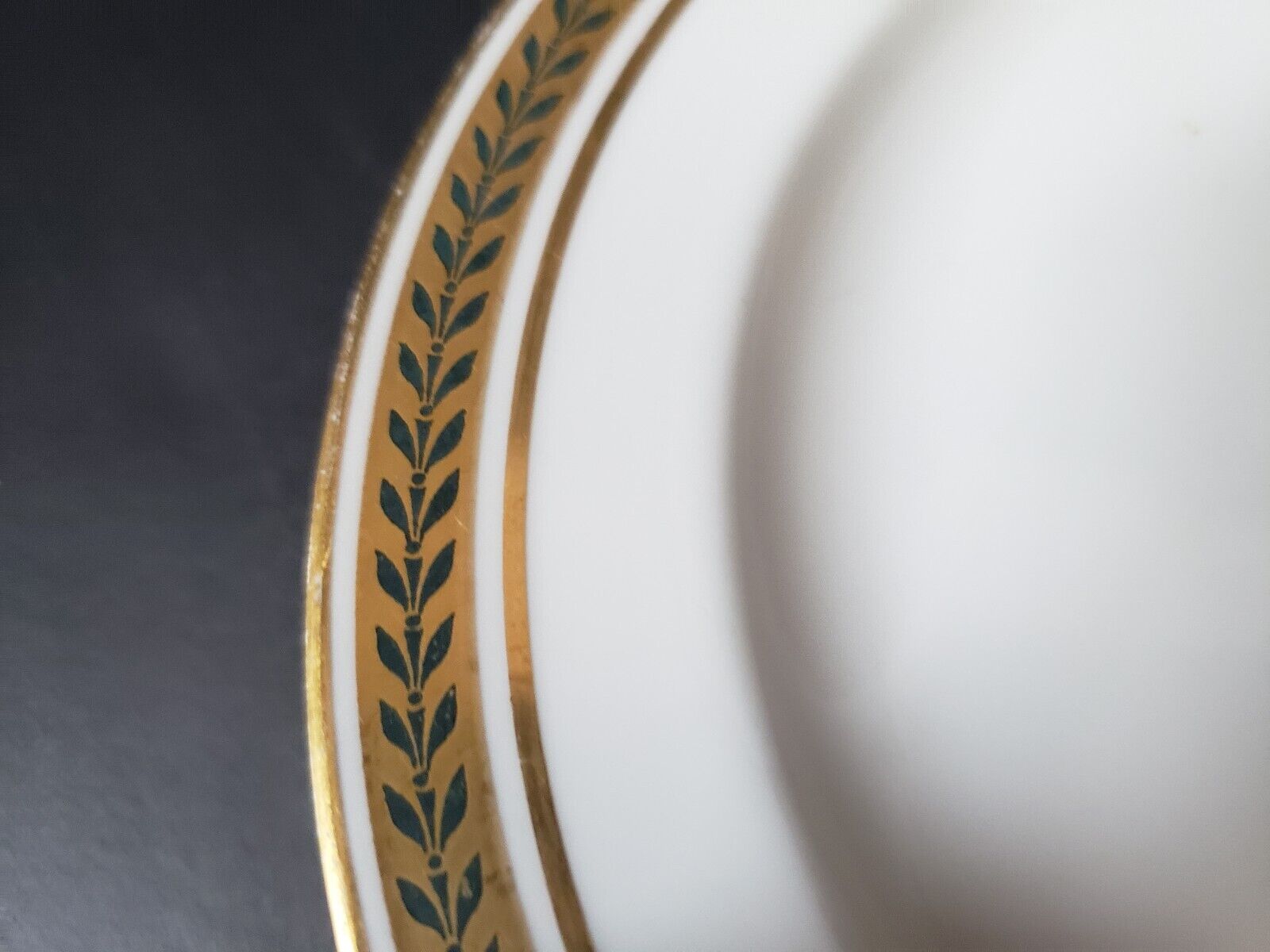 JP Limoges France Gold Trim Green Laurel Dessert Plate 7-1/2" (lot 599)