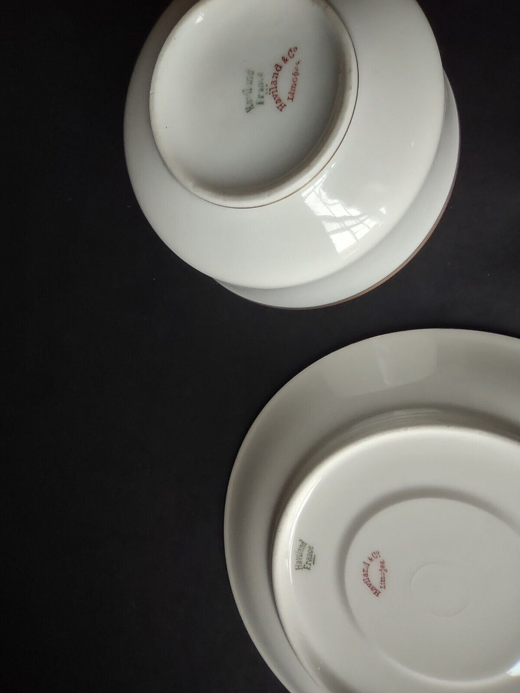 Haviland Limoges France Black & Gold Trim White 3-3/4" Teacup & Saucer (lot 676)