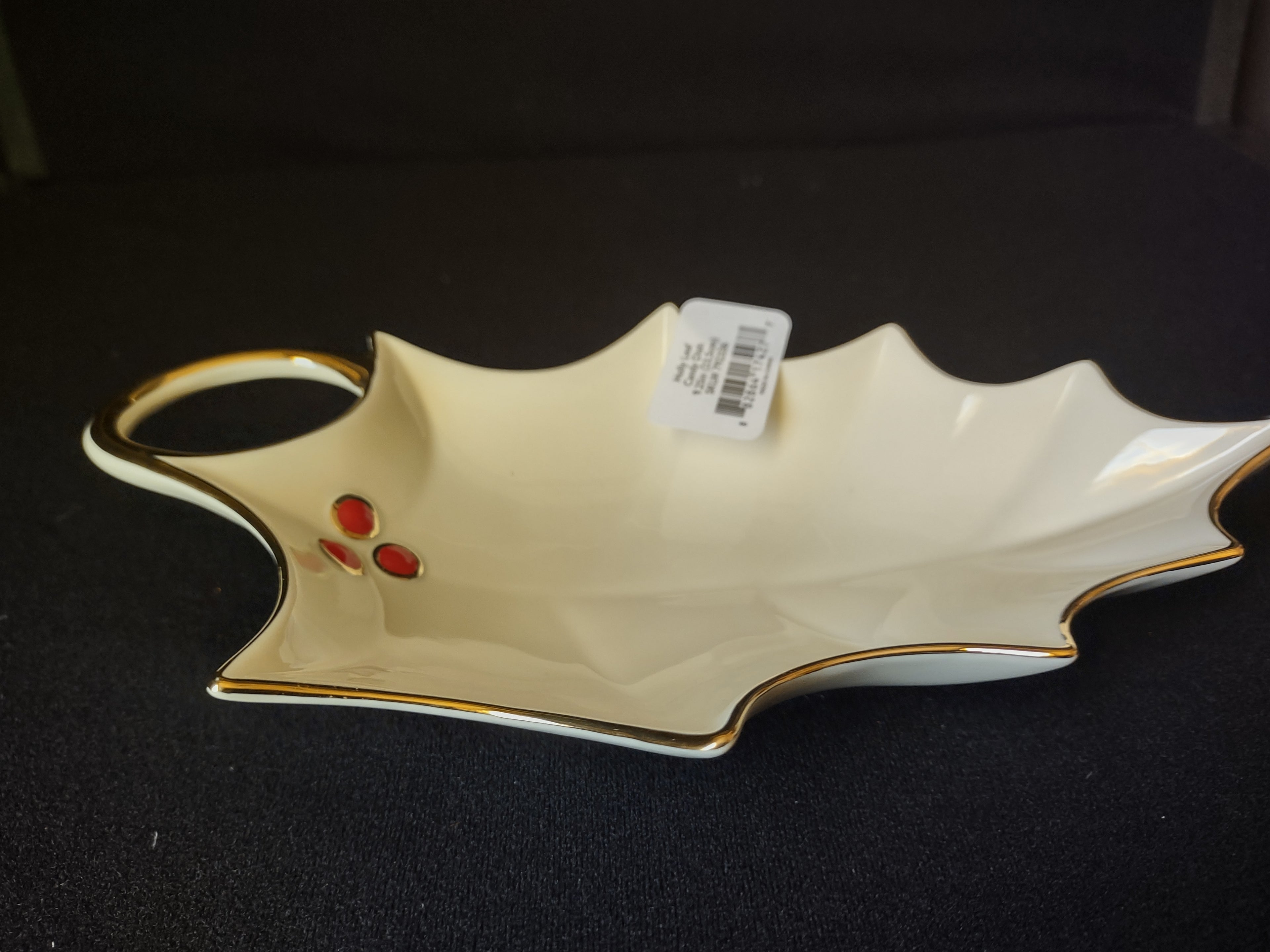 Lenox Christmas Holly Leaf Candy Dish (lot 1668)