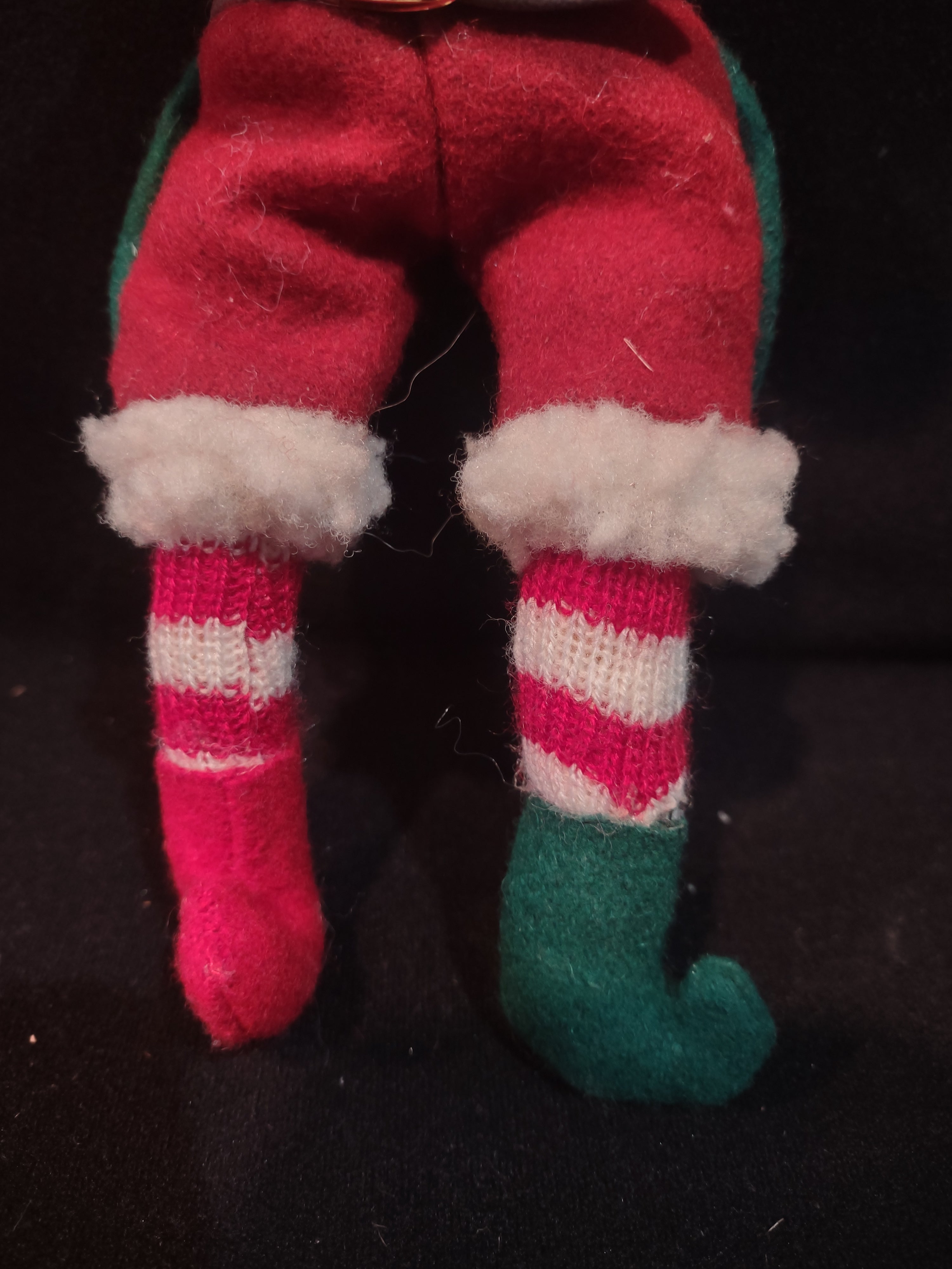 Vintage Christmas Santa Claus Red White Sweater Socks Mismatch Slippers (Lot4543