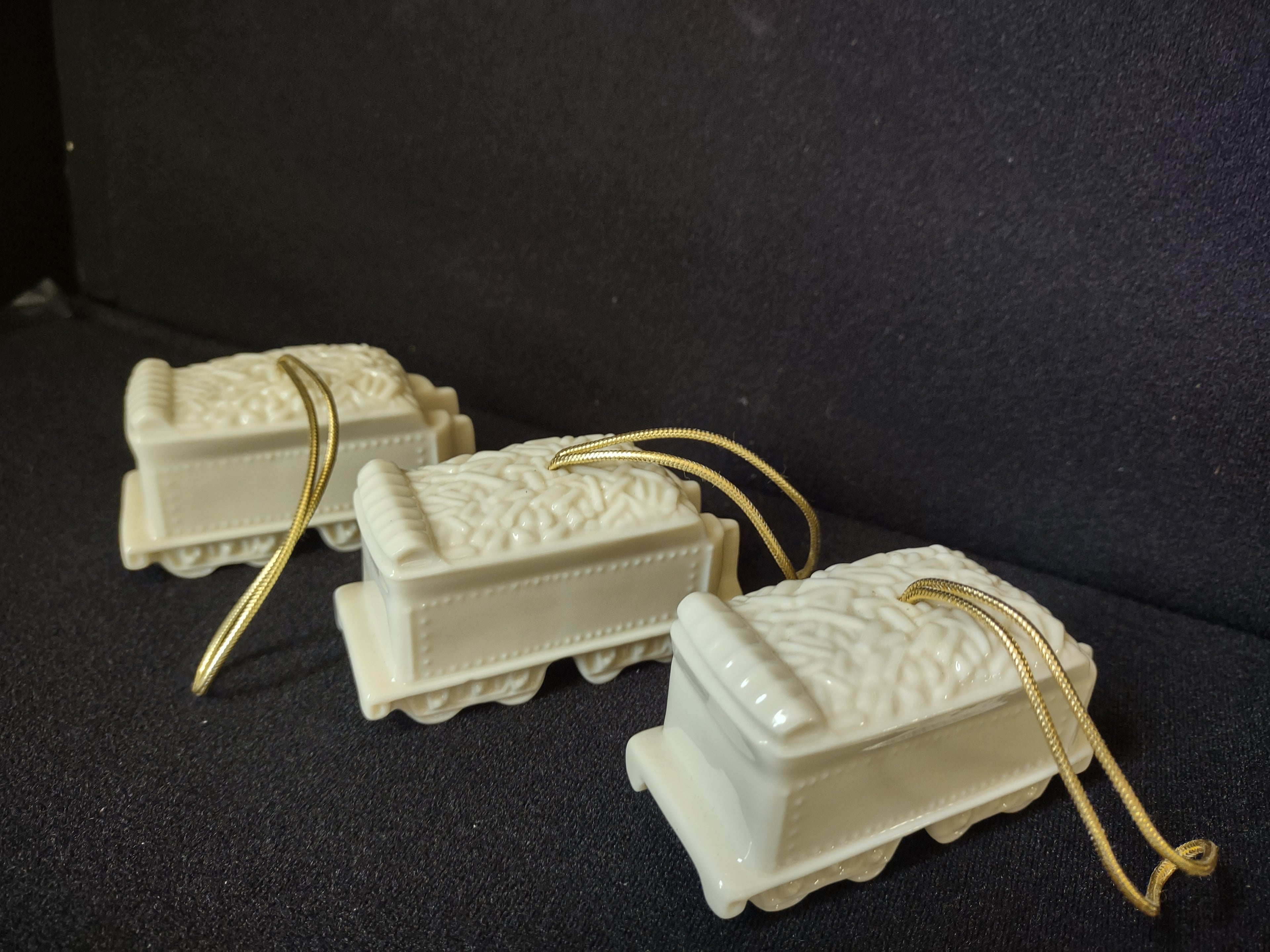 Lenox Set of 3 Train Christmas Ornament (lot 1655)