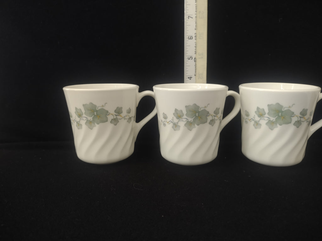 Corelle Callaway Ivy Coffee Mugs x 3 (Lot 2939)