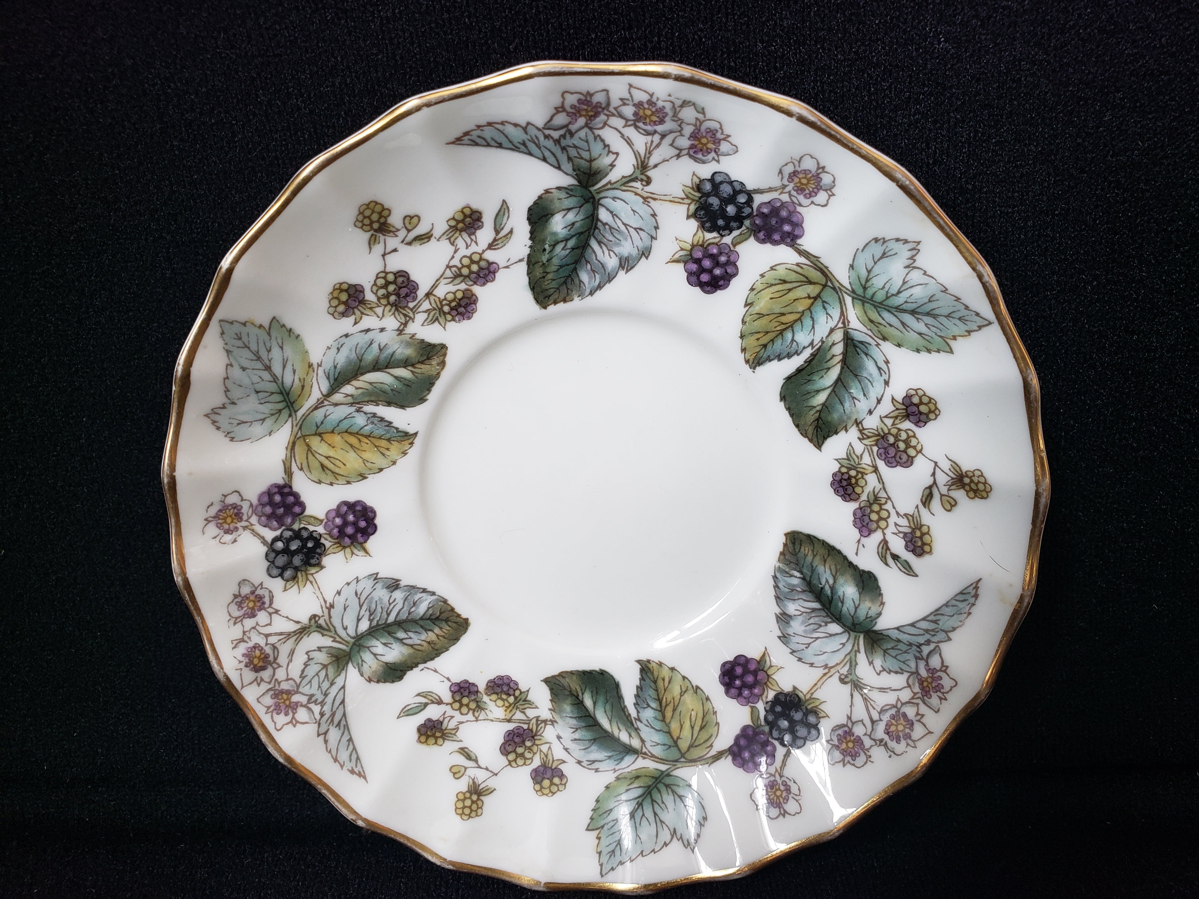 Vintage Royal Worcester Lavinia Saucer Berry Design 4-1/2" (lot 2064)