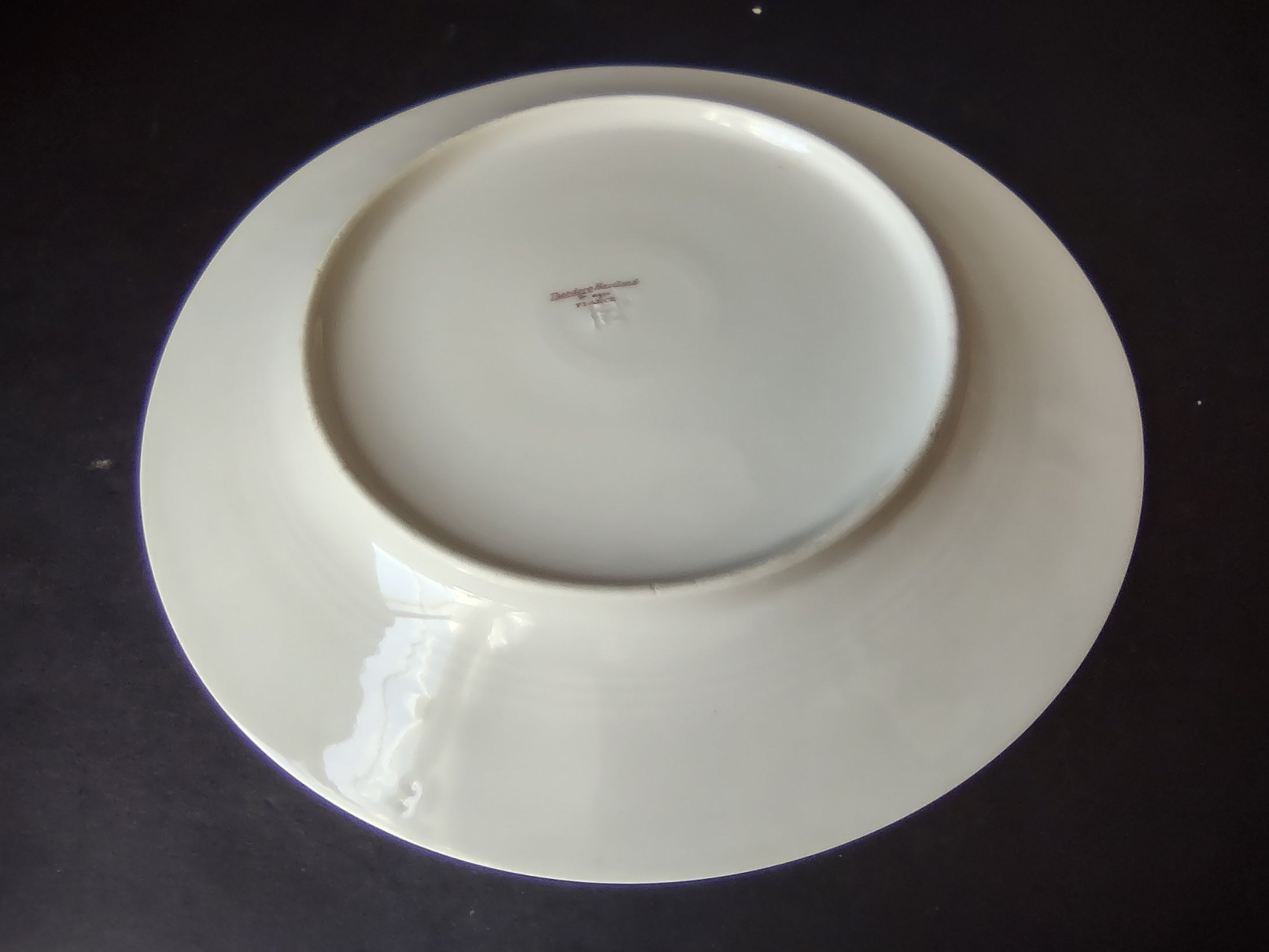 Haviland Limoges Dinner Plate Rose White Purple Flower Moss (lot 896)