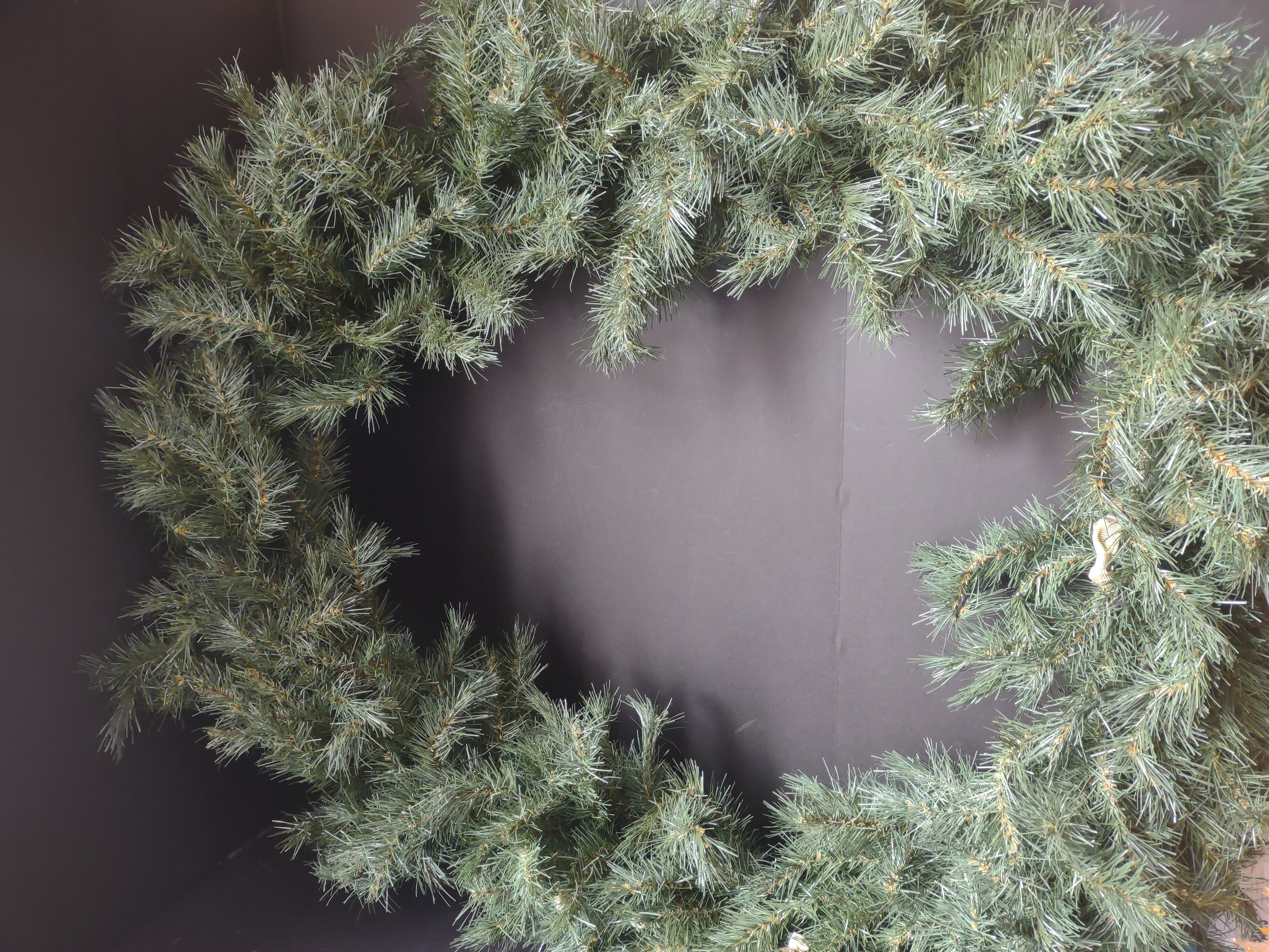 Artificial Christmas Wreath 36" (lot 1761)