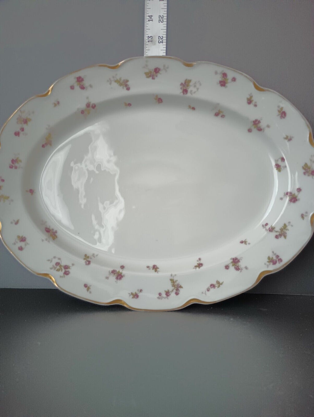 Haviland Limoges Set Two Serving Platters & Vegetable Bowl Gold Trim (lot 371)