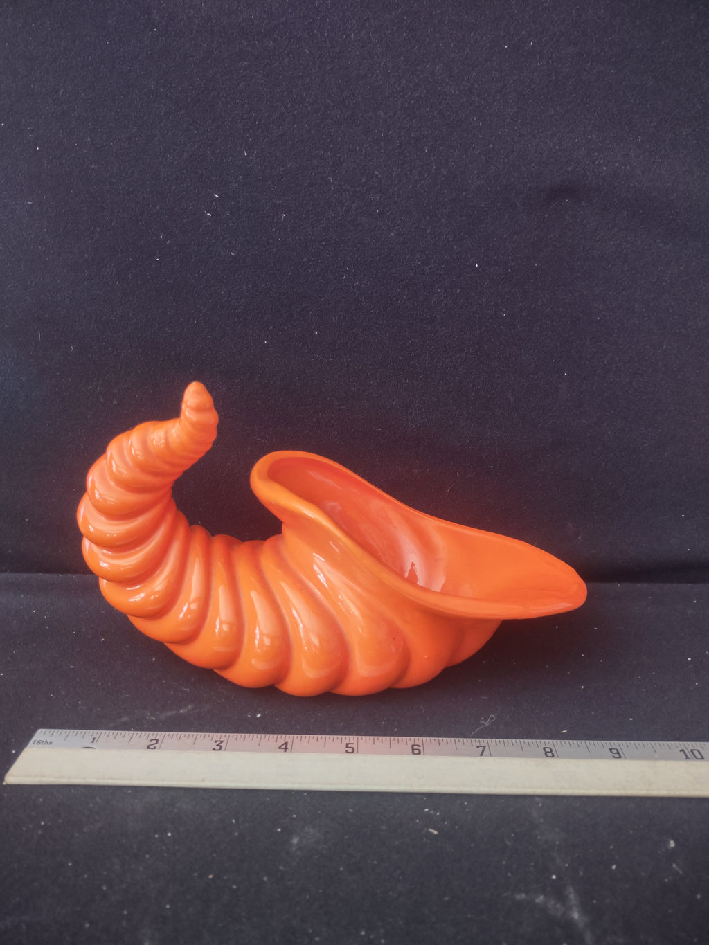 Thanksgiving/Fall Orange Atlantic Mold Cornucopia (Lot 3393)