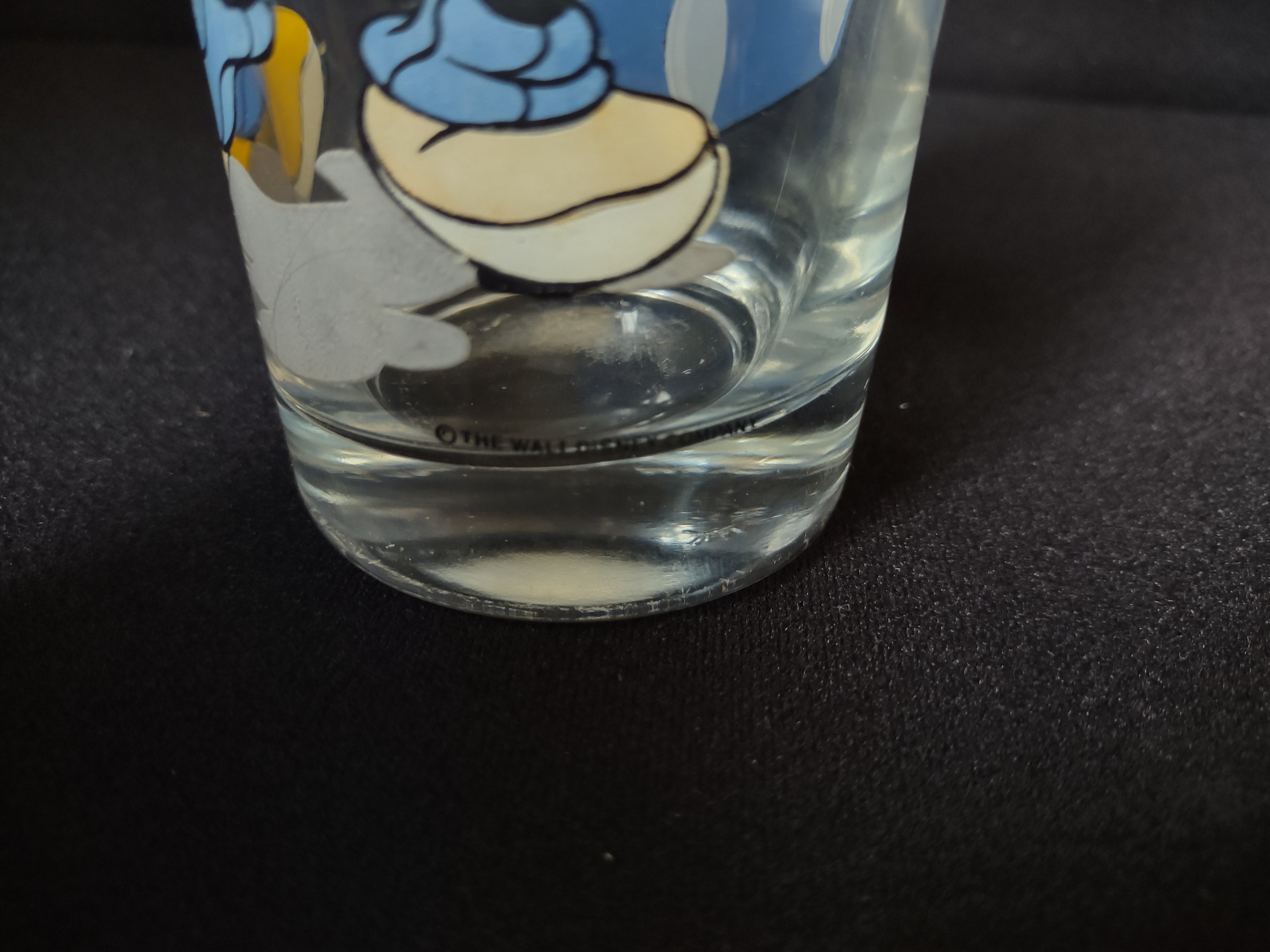 Vintage Minnie Mouse Jazzercise Boombox Drinking Glass (lot 1541)