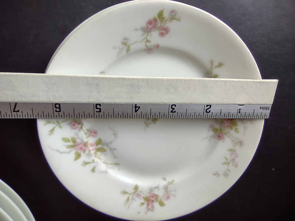 Haviland Limoges 4 x Salad/Dessert & 4 x Bread/Butter Plate Grey Moss (lot 919)