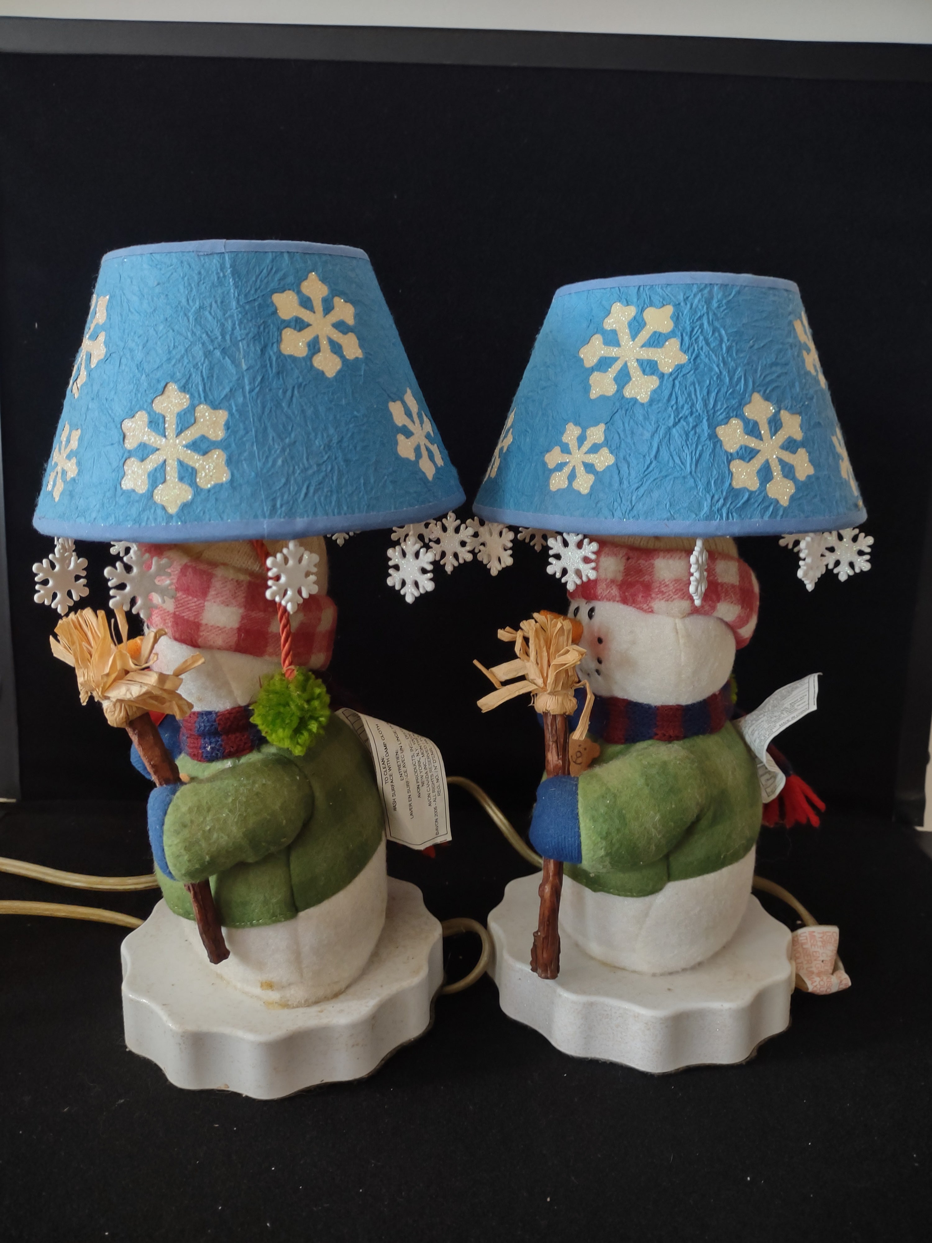 Vintage Christmas Winter Snowman Lamps Snowflake Shades (Lot 3771)