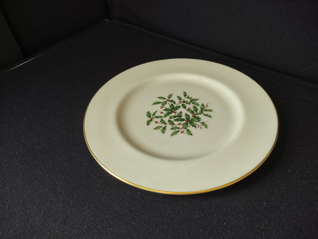 Vintage Lenox Special Holly Design Gold Trim Dinner Plate 10-1/2" (lot 1904)