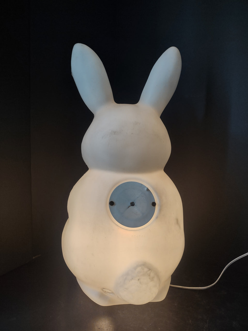 Vintage Easter Bunny Blow Mold Egg Basket (lot 2543c)