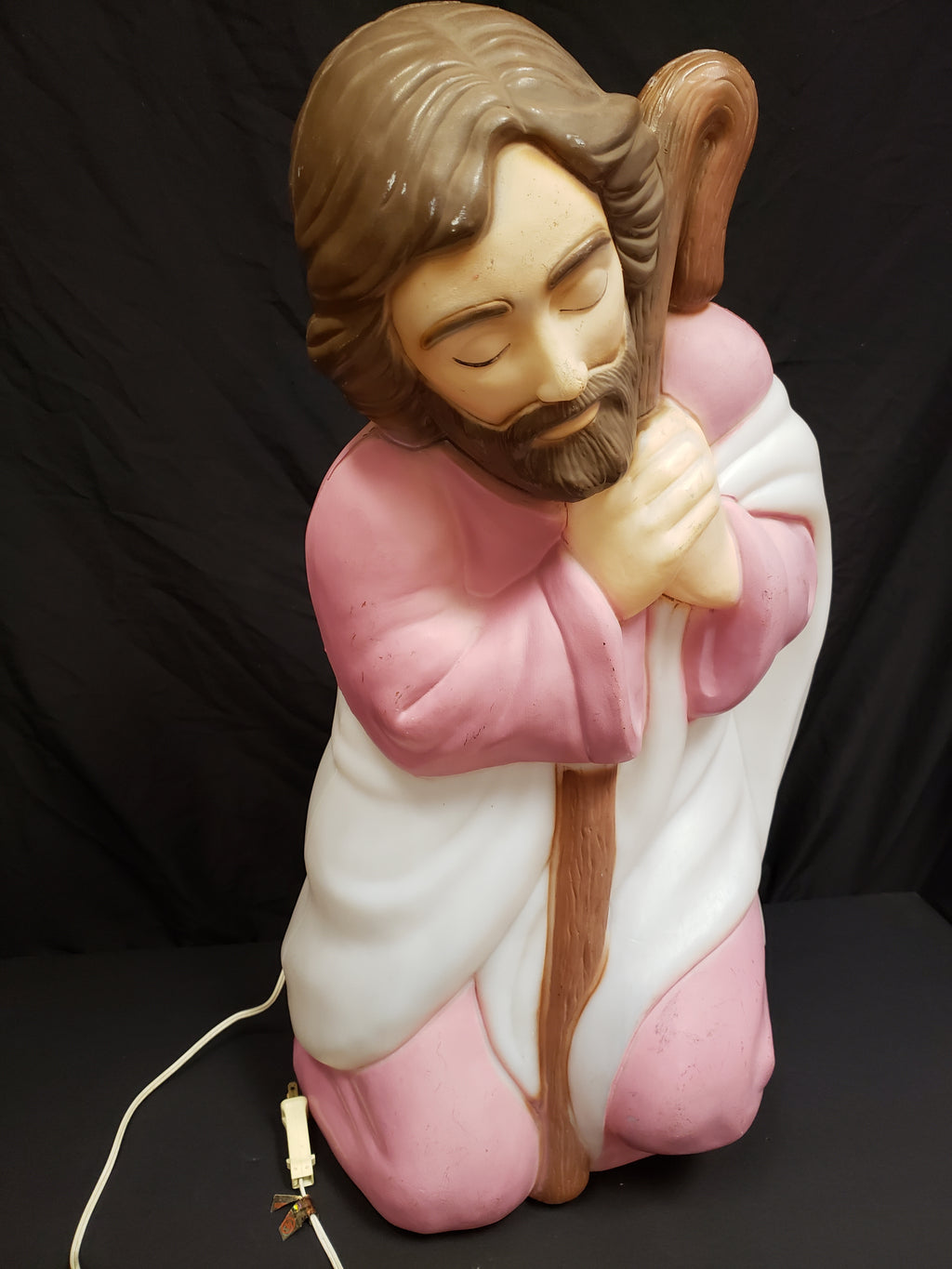 Vintage Christmas Blow Mold Nativity Joseph Pink Figurine (lot 2239)