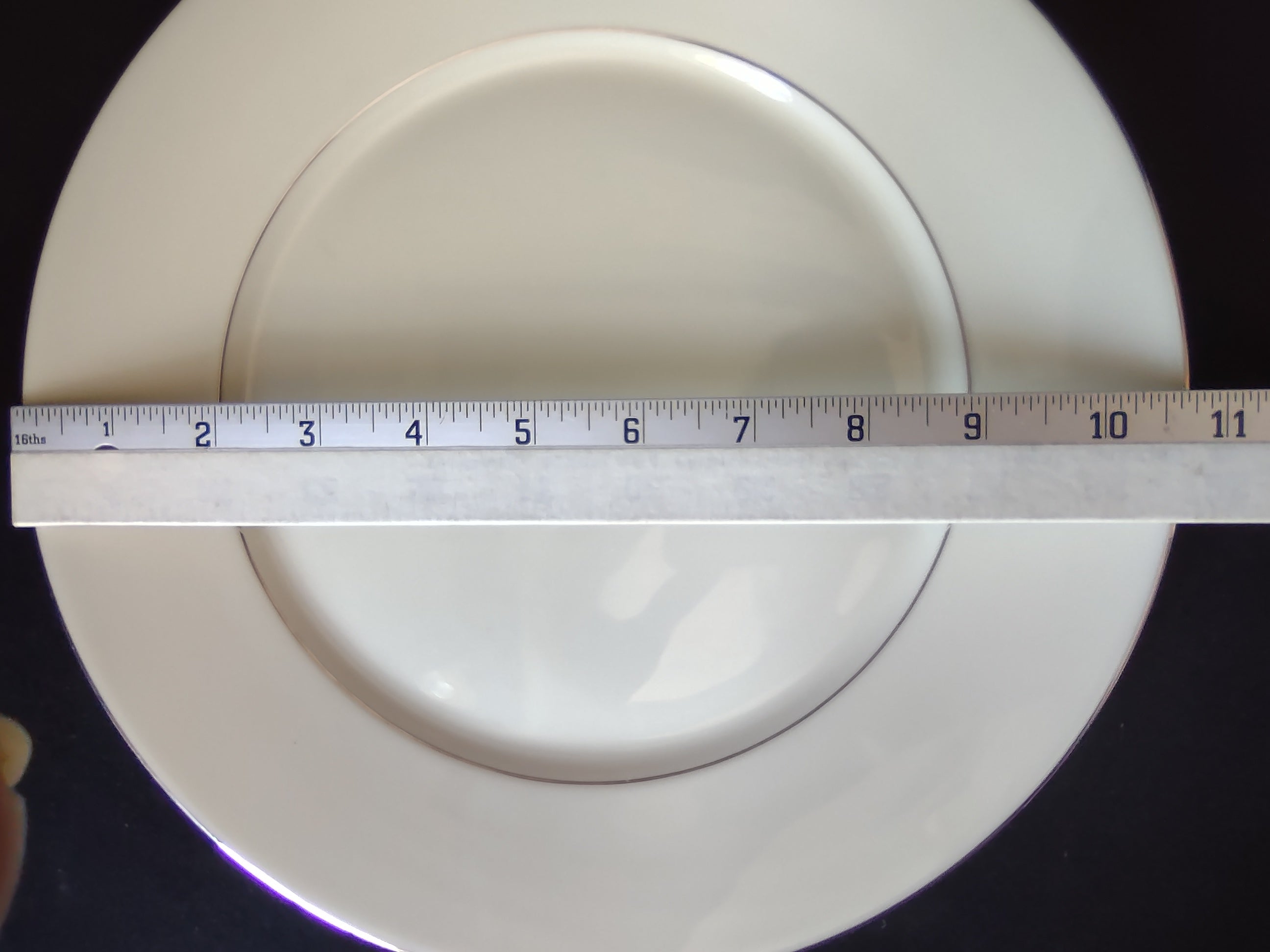 Vintage Lenox Maywood Dinner Plate 10-3/4" (lot 1887)