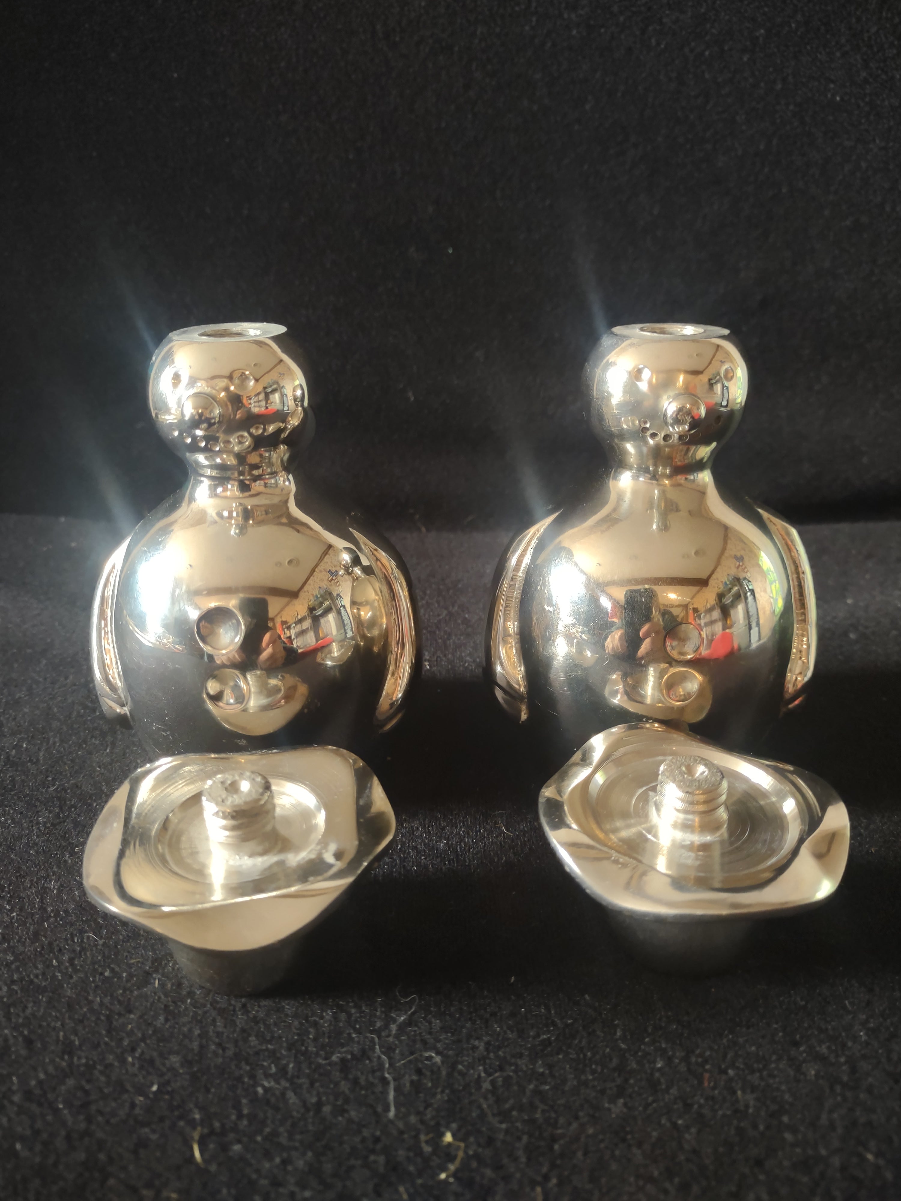 Christmas Winter Crate Barrel Silvertone Snowmen Taper Candle Holder x 2 Lot4535
