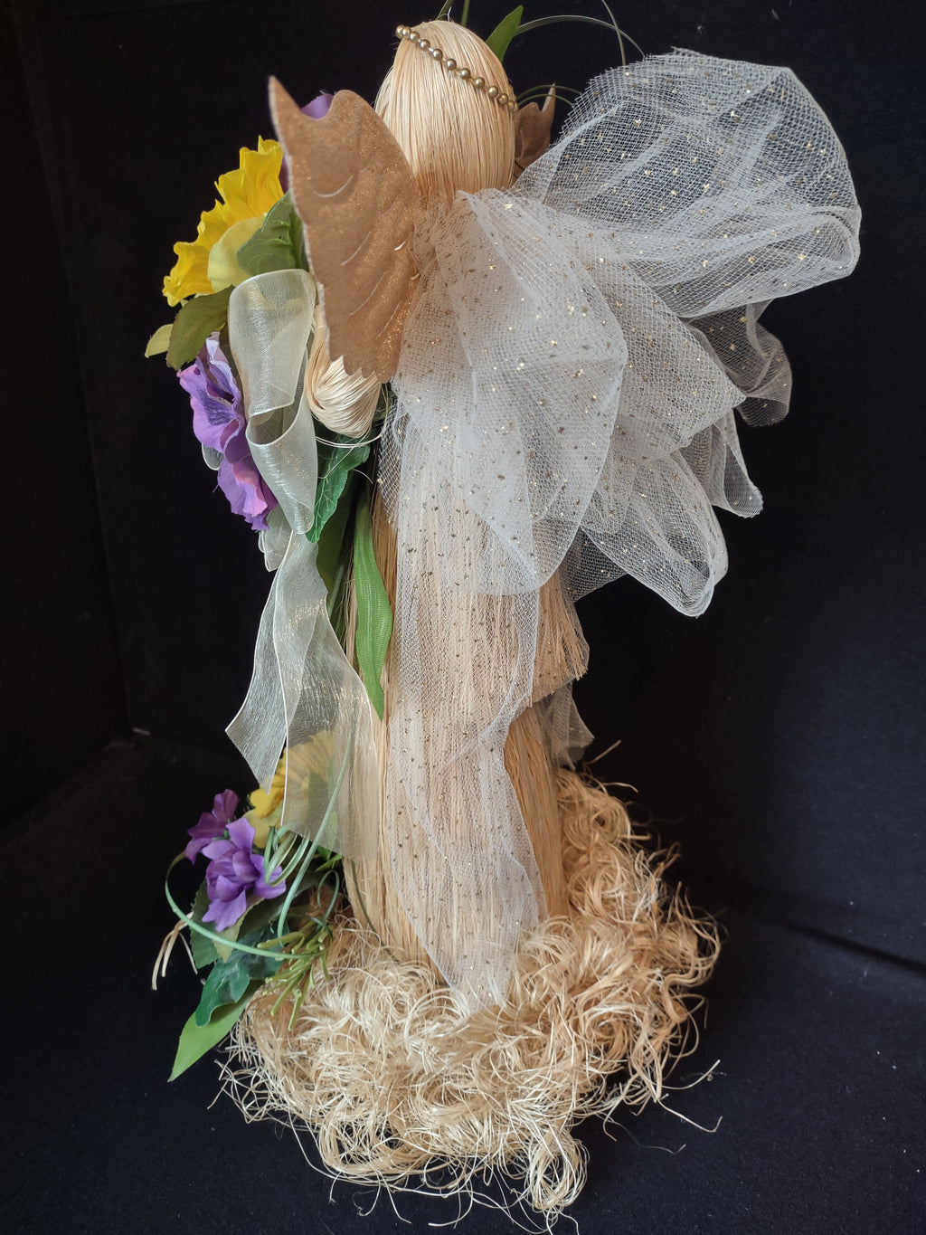 Straw Angel Spring Flowers Decoration (lot 2755c)