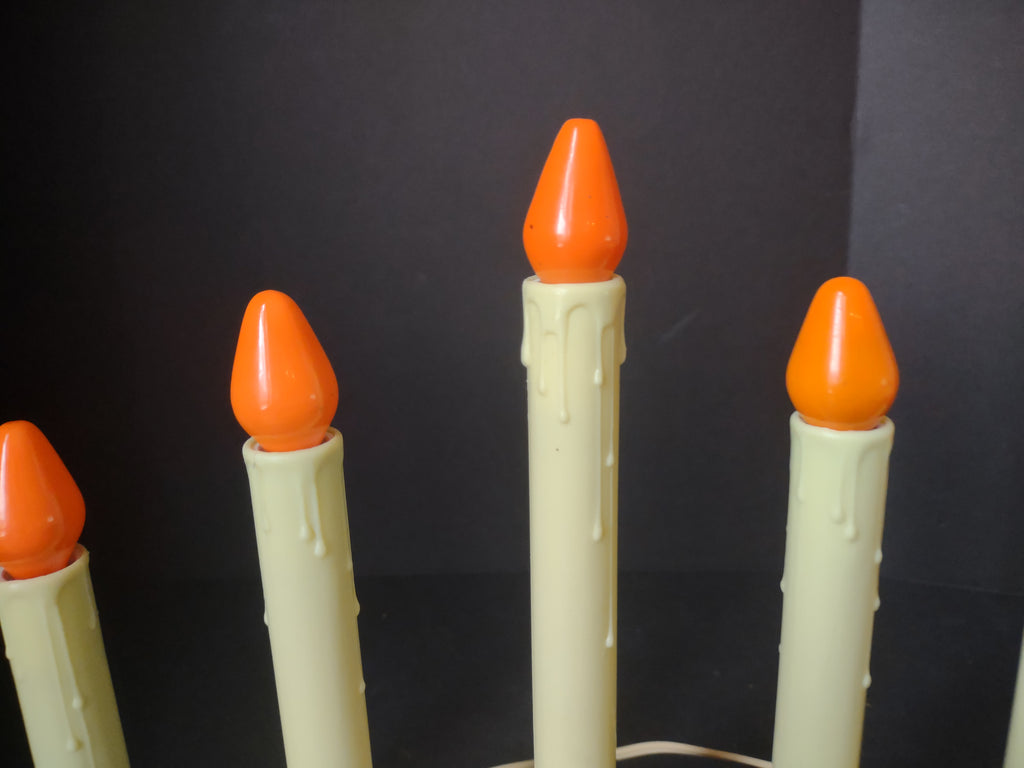 2 x Christmas Window 5 Candle Drip Orange Lights Bell Candelabra (lot 2302)