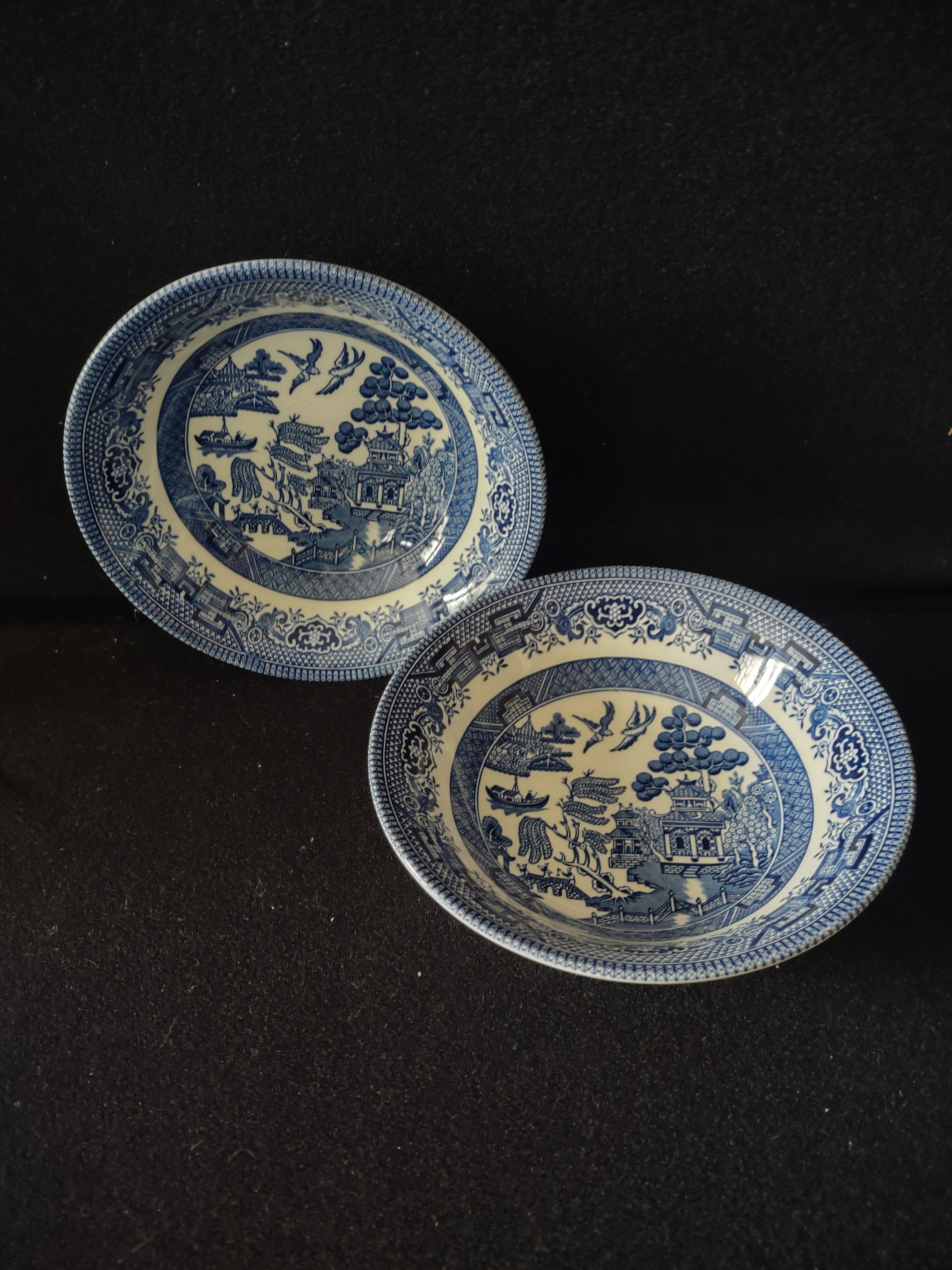 Vintage Churchill Teacup Cereal Bowl Ironstone Blue Willow Set Of 2 (Lot 5586)