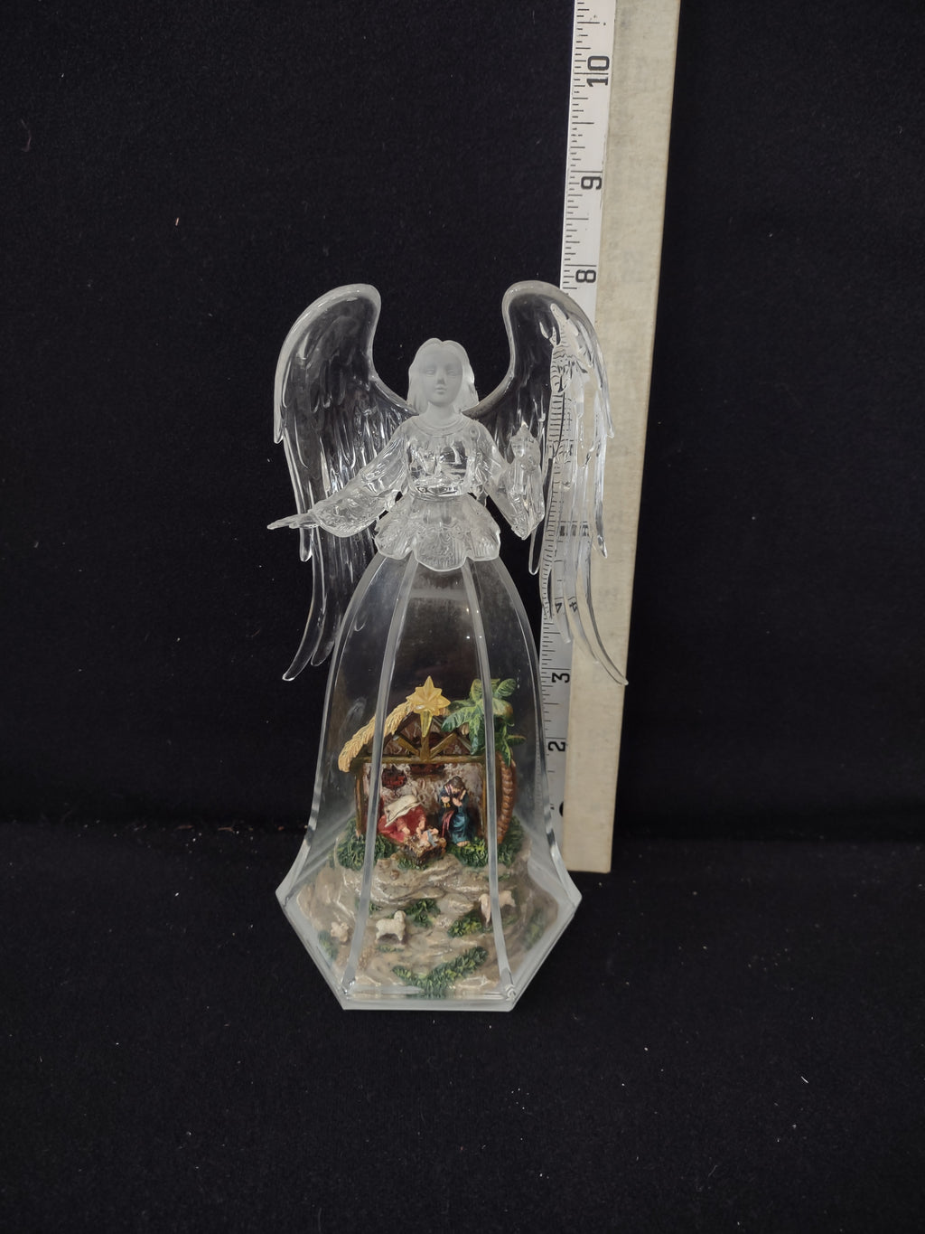 Vintage Christmas Plastic Angel Lighted Nativity Scene (Lot 3727)