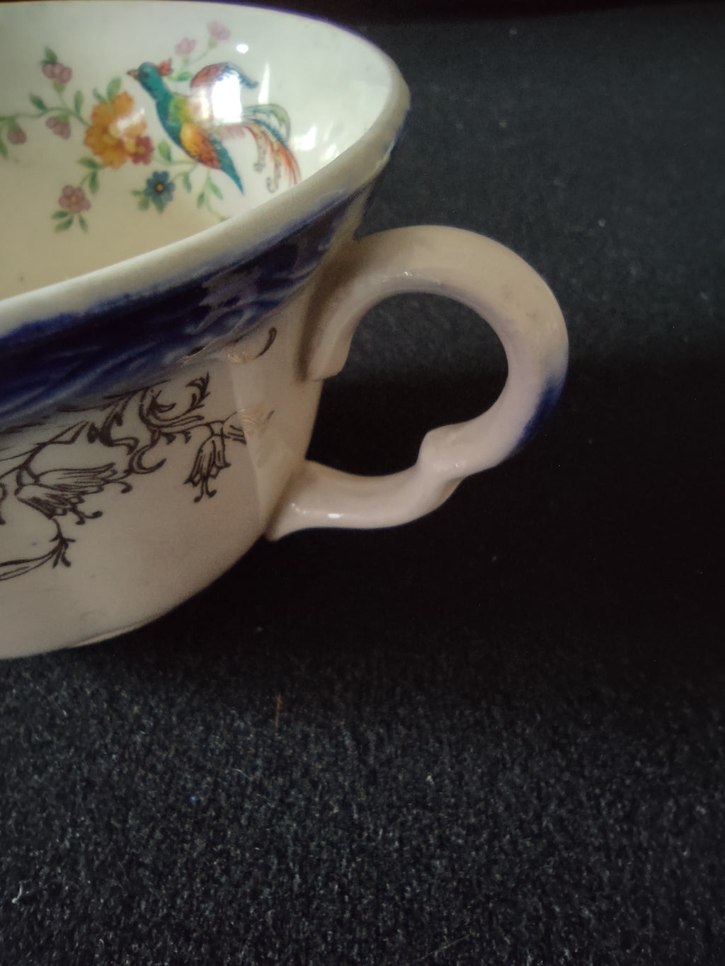 Vintage Teacup Blue White Floral Bird Glaze Blurred Set Of 3 (Lot 5304)