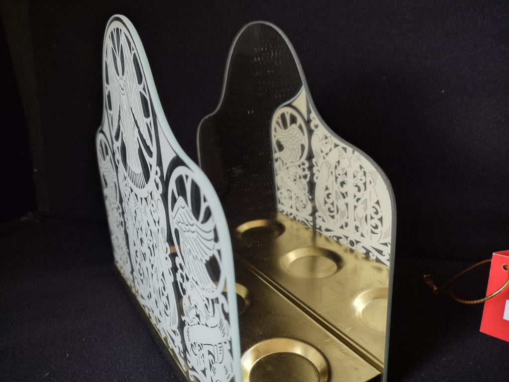 Christmas House of Lloyd Dancing Reflections Candle Holder (lot 1595)