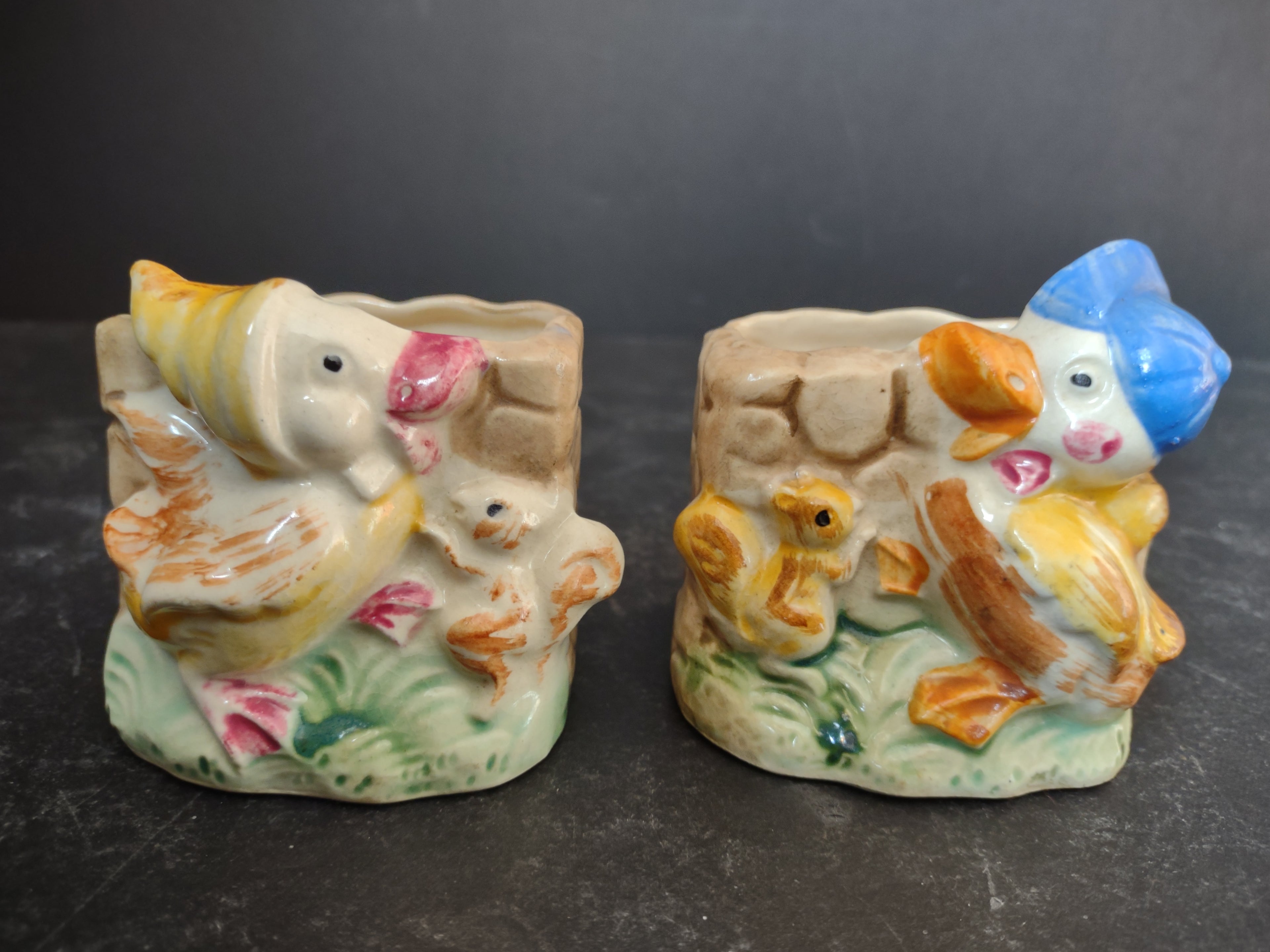 Vintage Spring Easter Small Planter x 2 Ducks Squirrels Made in Japan (lot 3472)