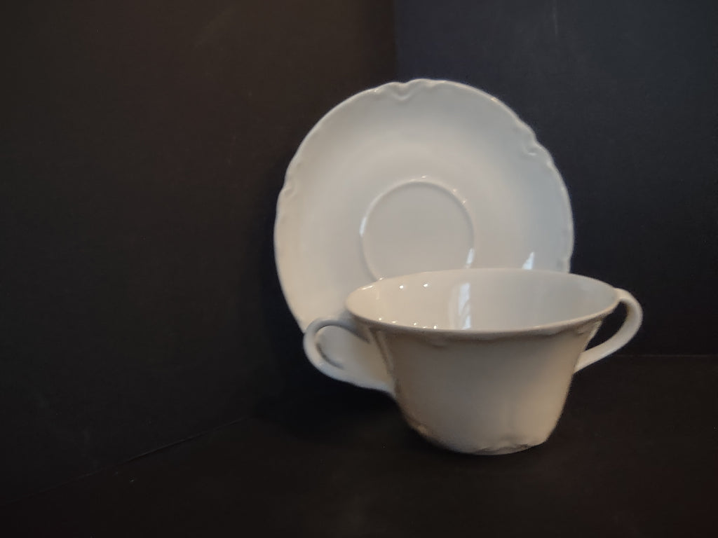 Haviland France Limoges Bouillon Cup Saucer White (lot 1037)