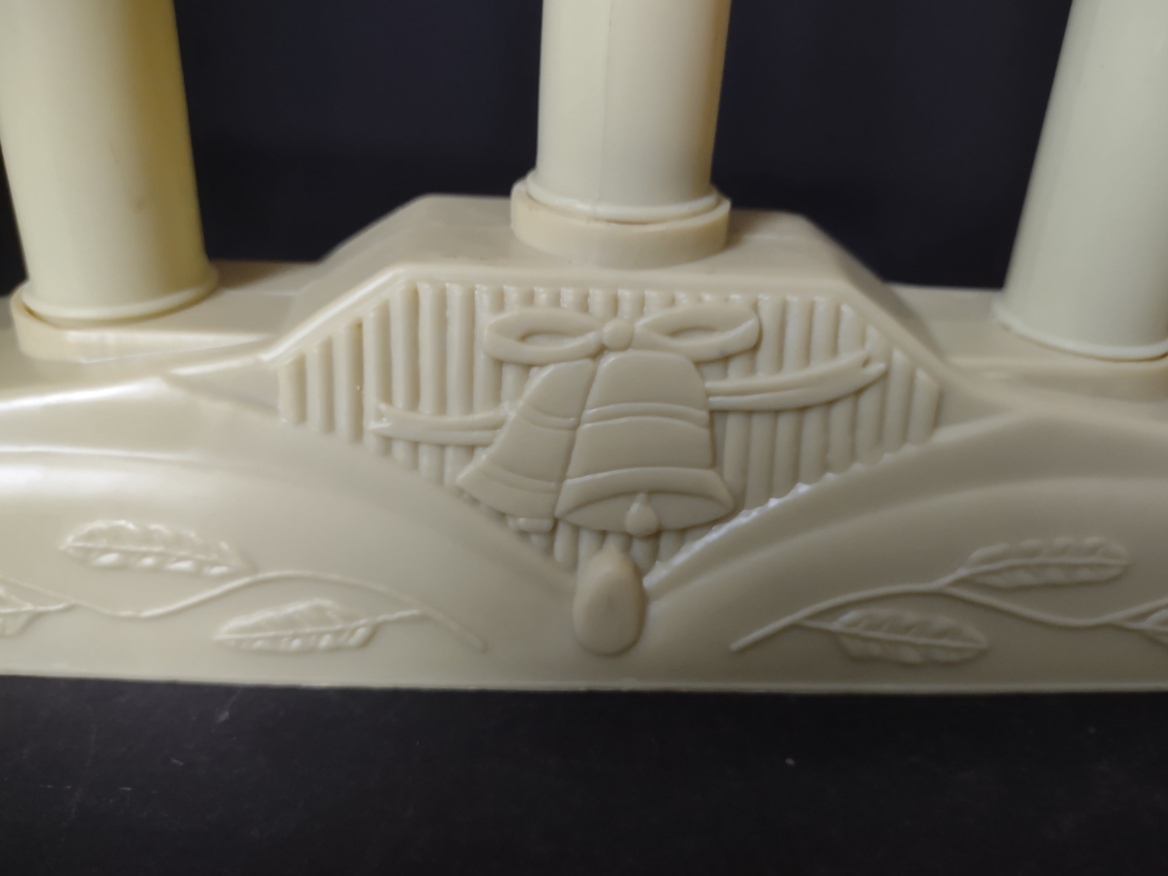 Set 2 Christmas Window 5 Candle Drip Candle Bell Candelabra Candolier (lot 2301)