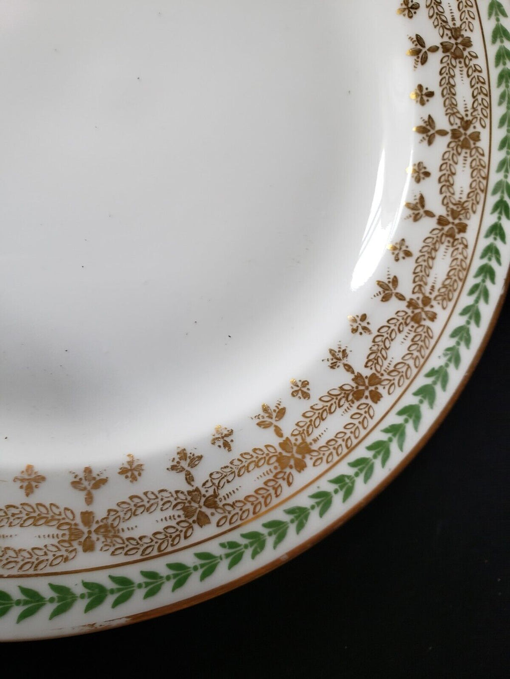 JP Limoges France Gold Trim Green Laurel Dessert Plate 7-1/2" (584)