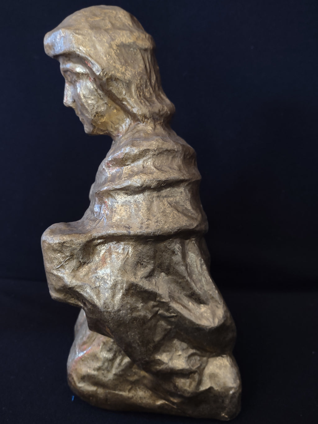 Vintage Christmas Paper Mache Gold Kneeling Wise Man (Lot 4817)