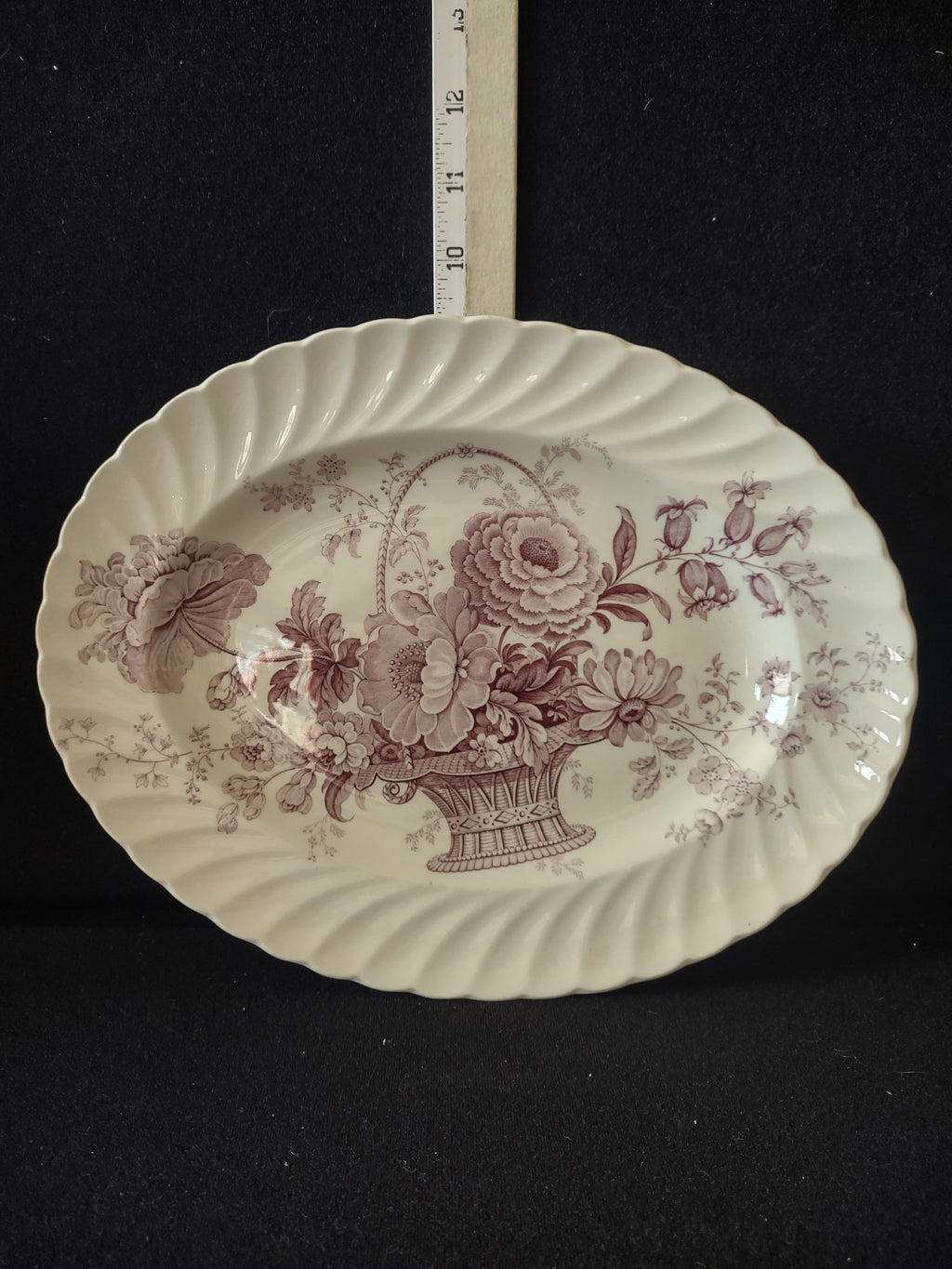 Vintage Royal Staffordshire Serving Platter Charlotte Floral Basket (Lot 5676)