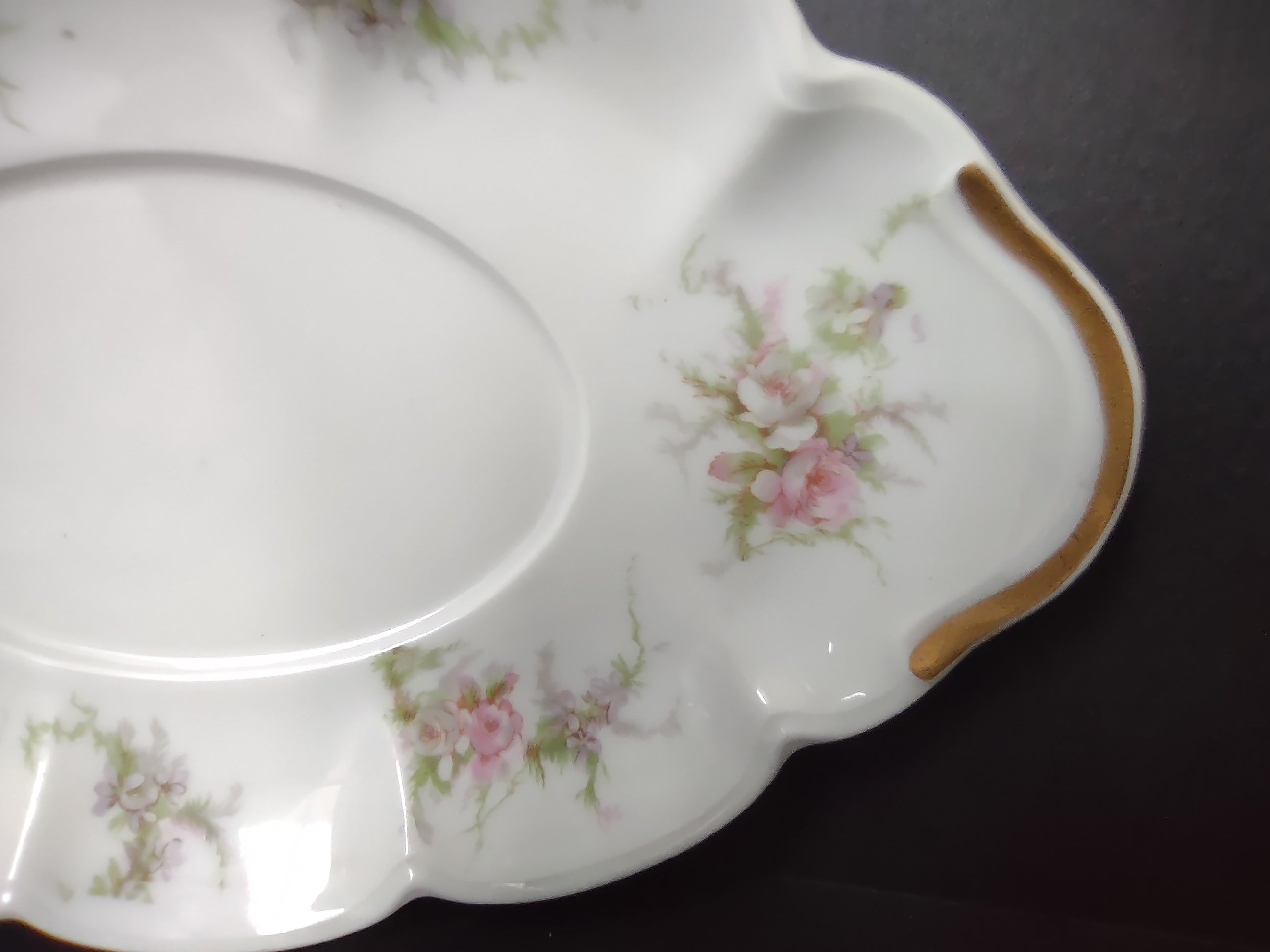 Haviland Limoges Gravy Bowl UNDERPLATE ONLY White Cabbage Rose Moss (lot 911)